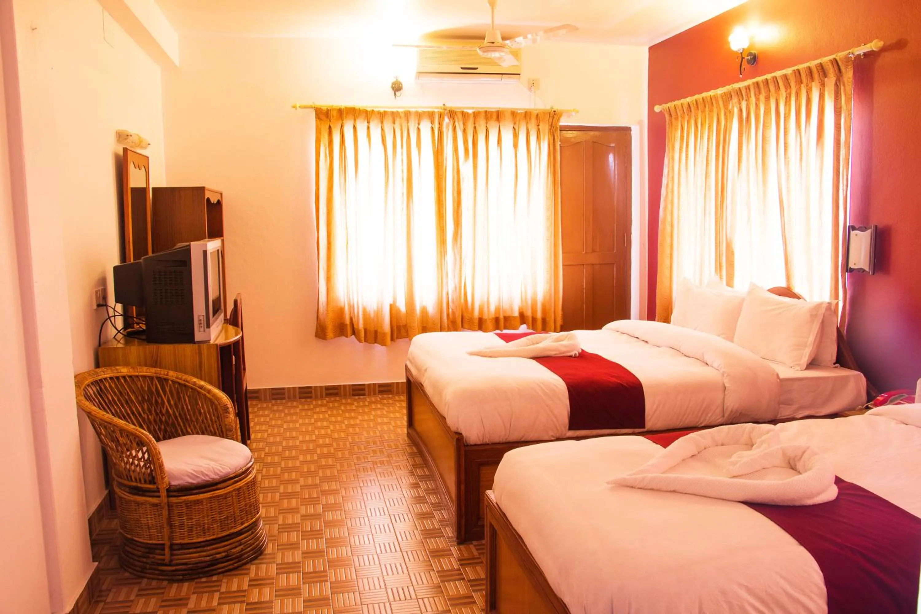 Photo of the whole room, Bed in Hotel River Park