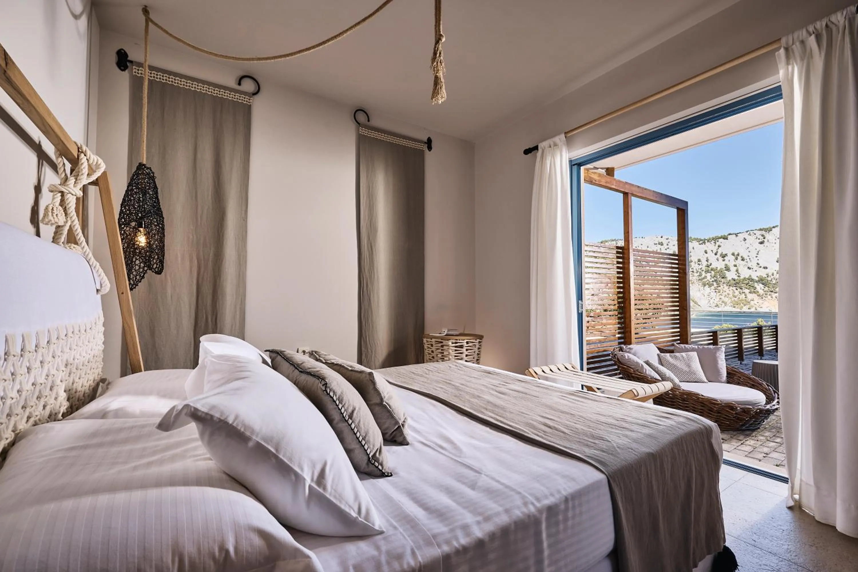 Bed in Xenia Residence & Suites