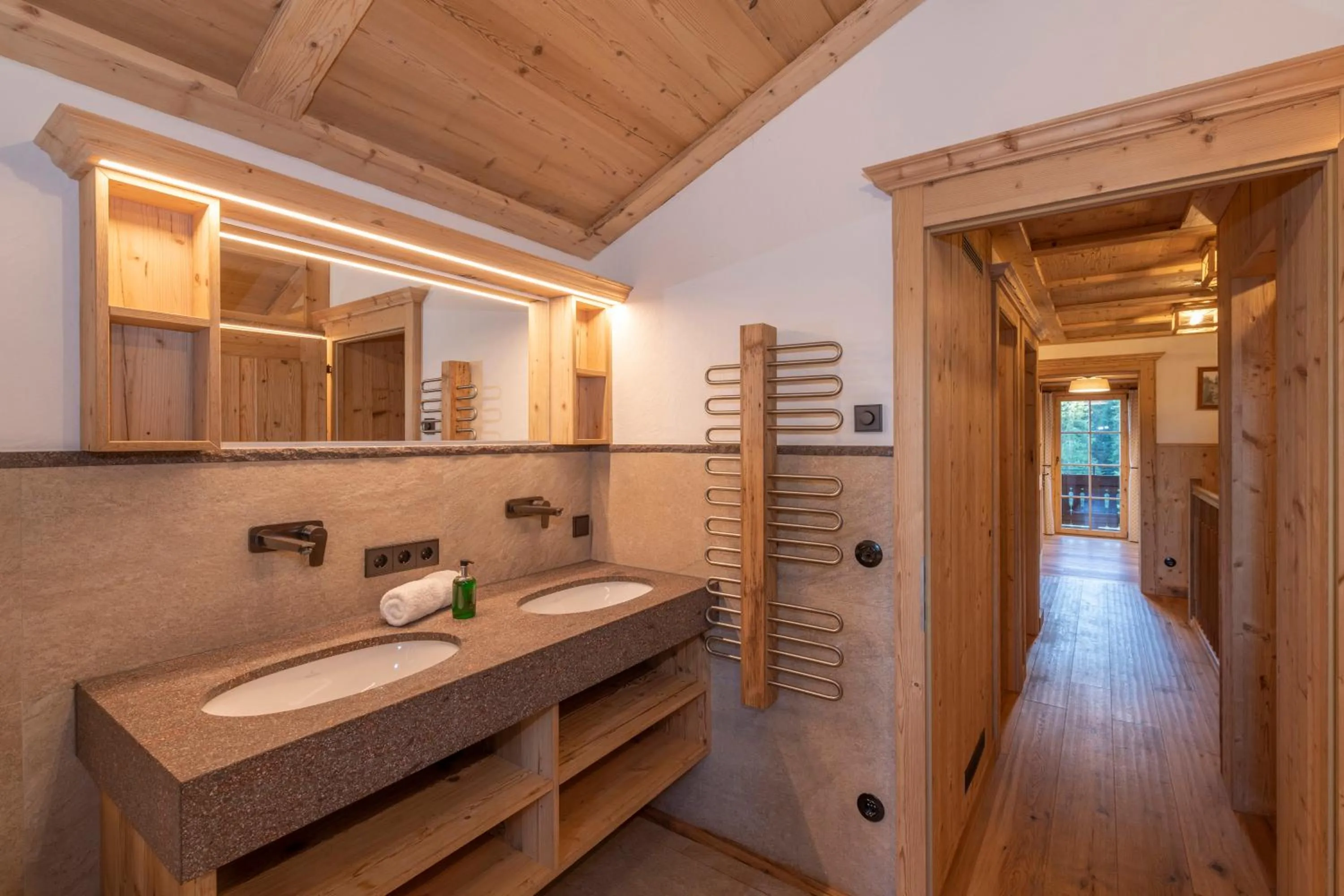 Bathroom in Golmerhaus