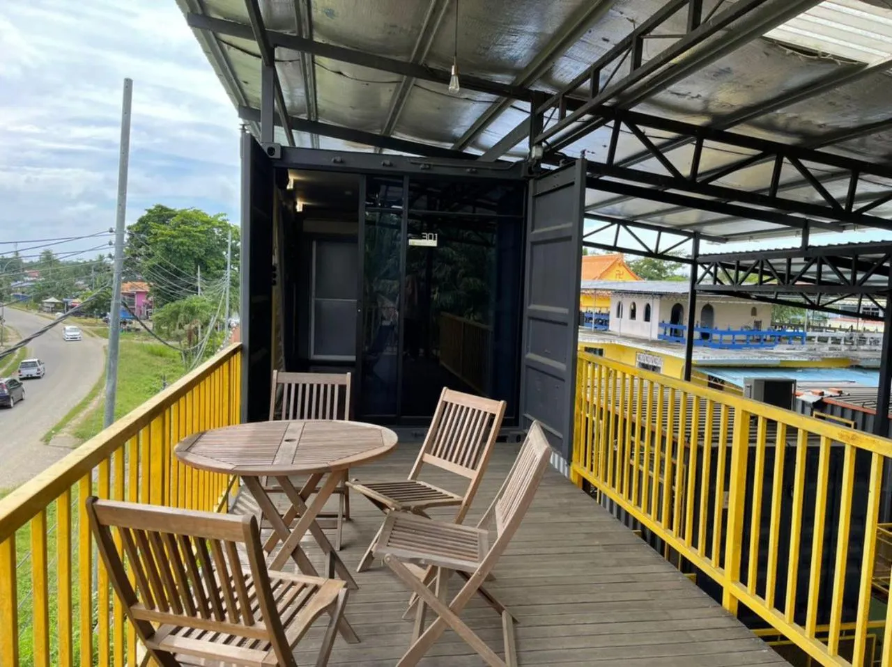 Balcony/Terrace in 7 Inn Semporna