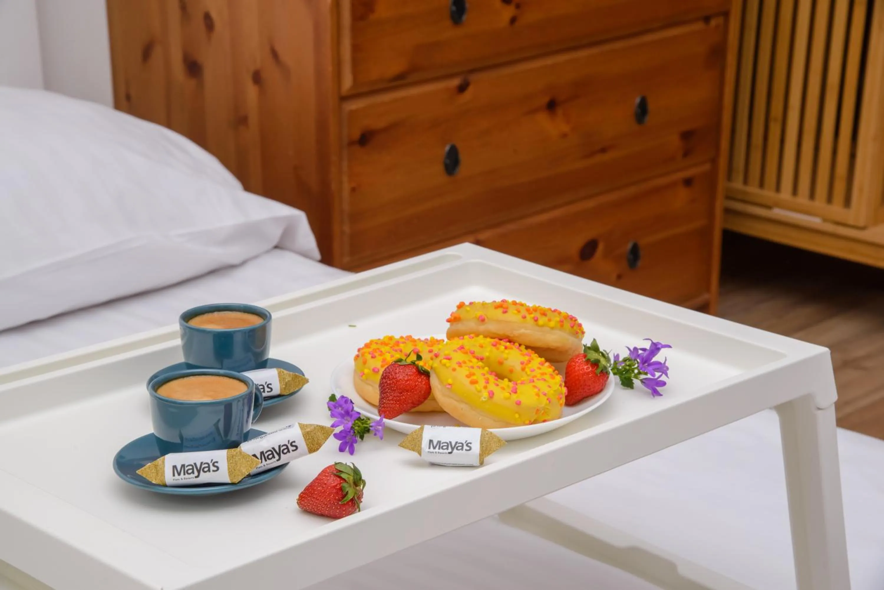 Bed in Maya's Flats & Resorts 19 & 20 - Ogarna