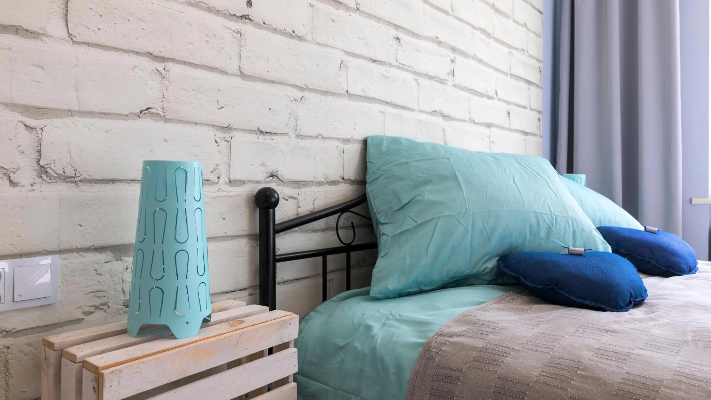 Bed in Maya's Flats & Resorts 19 & 20 - Ogarna