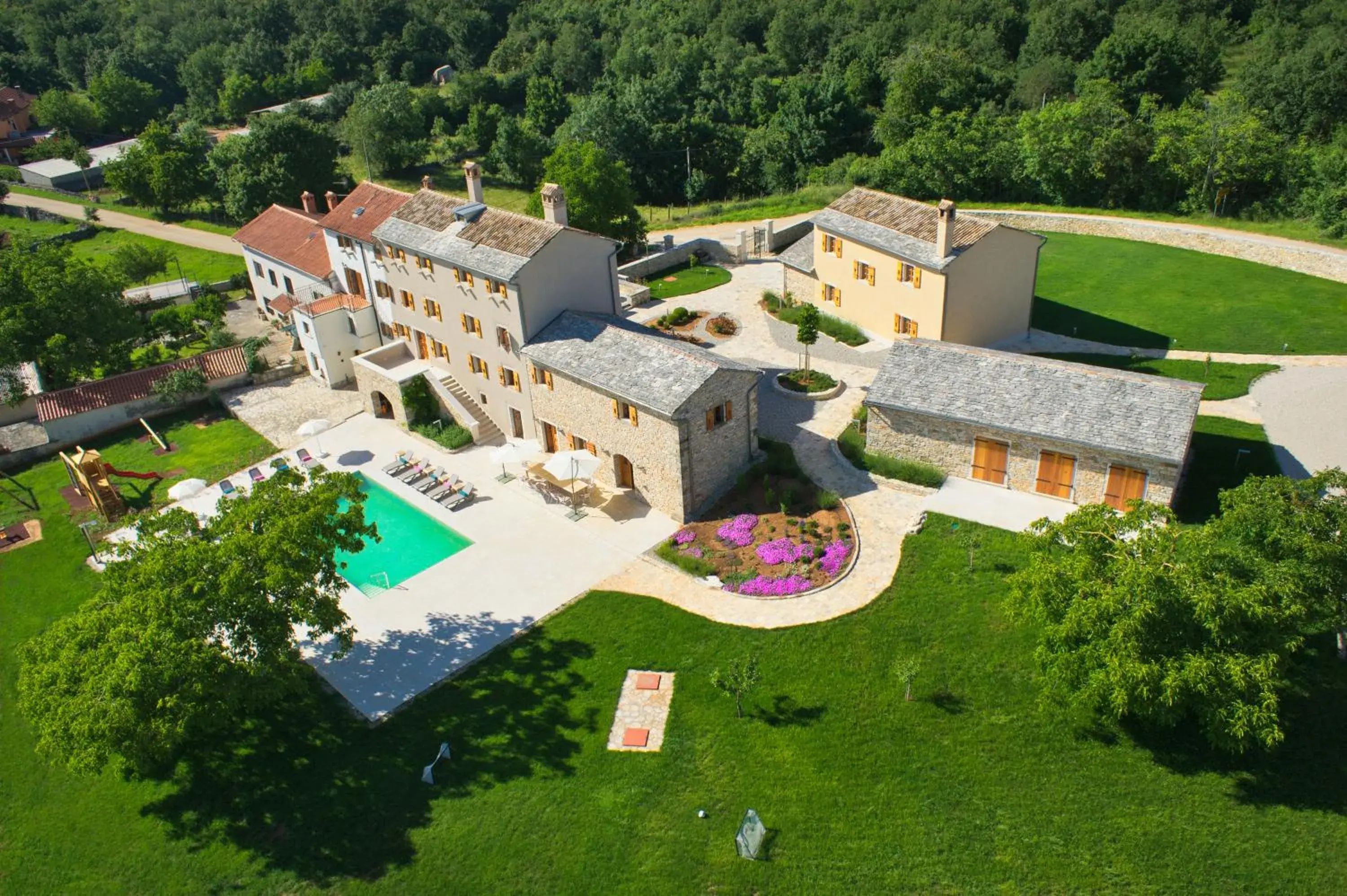 Villa Poropati, Grožnjan, Istria - Luxury Countryside Estate for up to 19 persons - Large pool of 80m2 with kids section Villa Poropati, Grožnjan, Istria - Luxury Countryside Estate for up to 19 persons - Large pool of 80m2 with kids section
