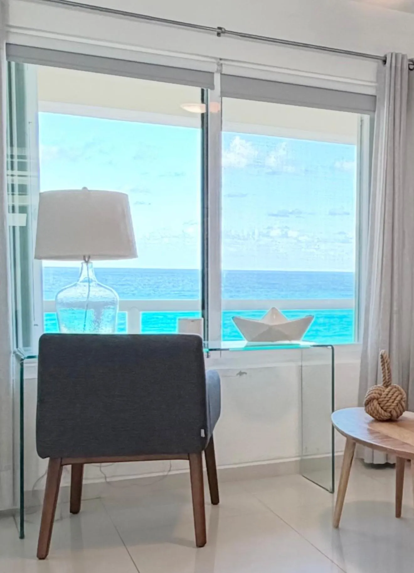 Beachfront Three-Story Coastal Penthouse, 3BR-3BA