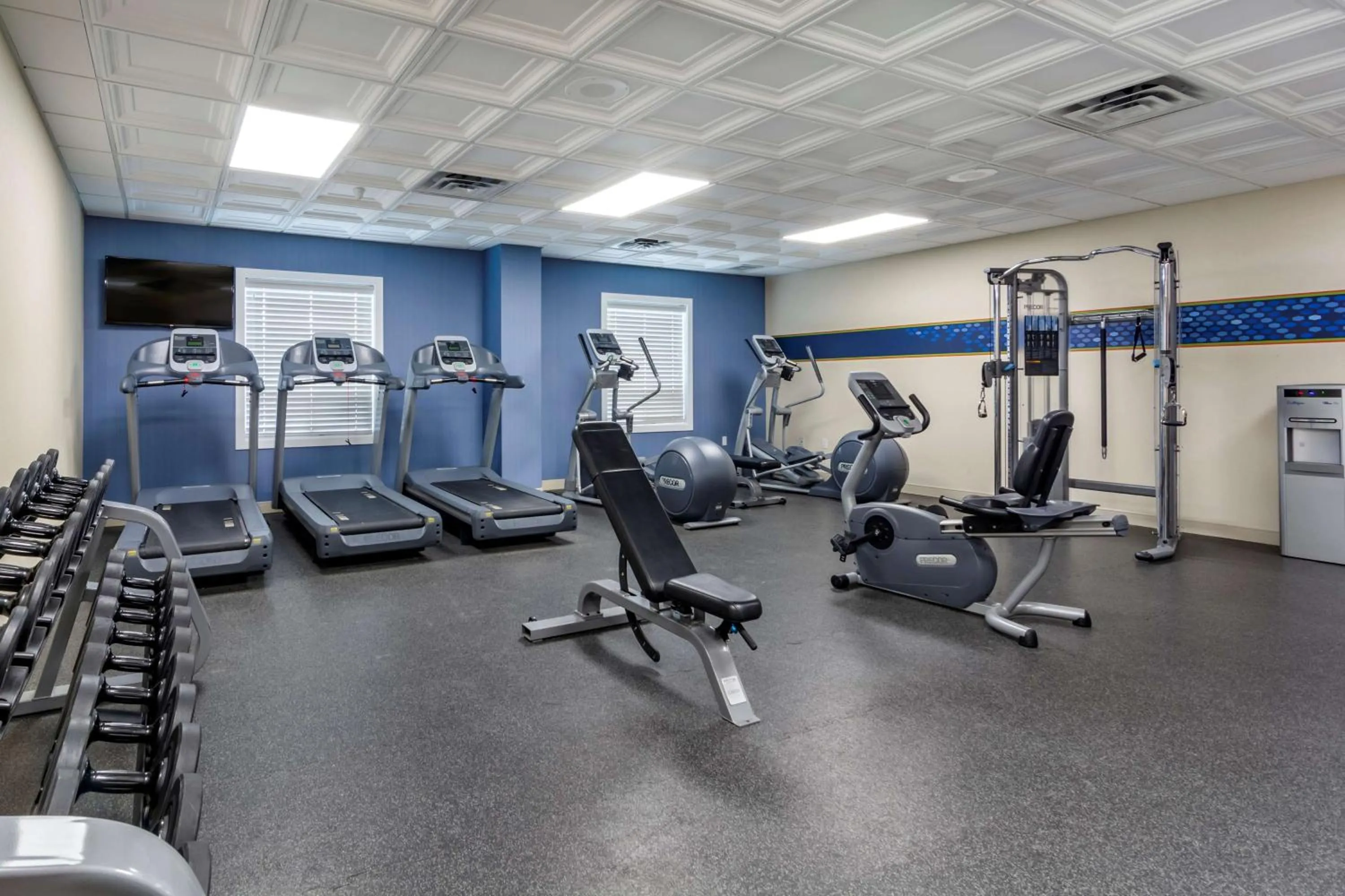 Fitness centre/facilities in Hampton Inn & Suites Edmonton/West