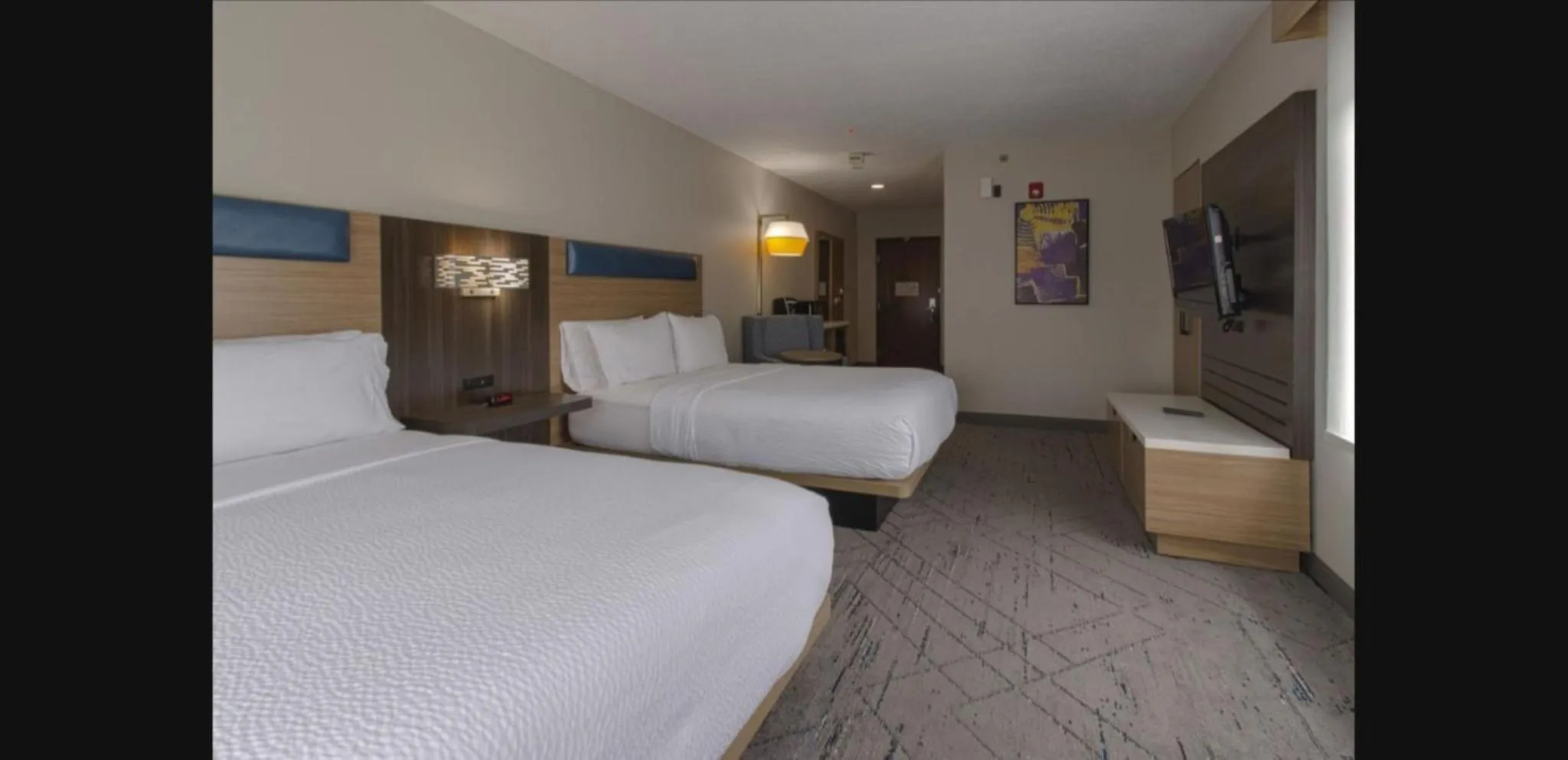 Photo of the whole room, Bed in Holiday Inn Express Hartford-Newington by IHG