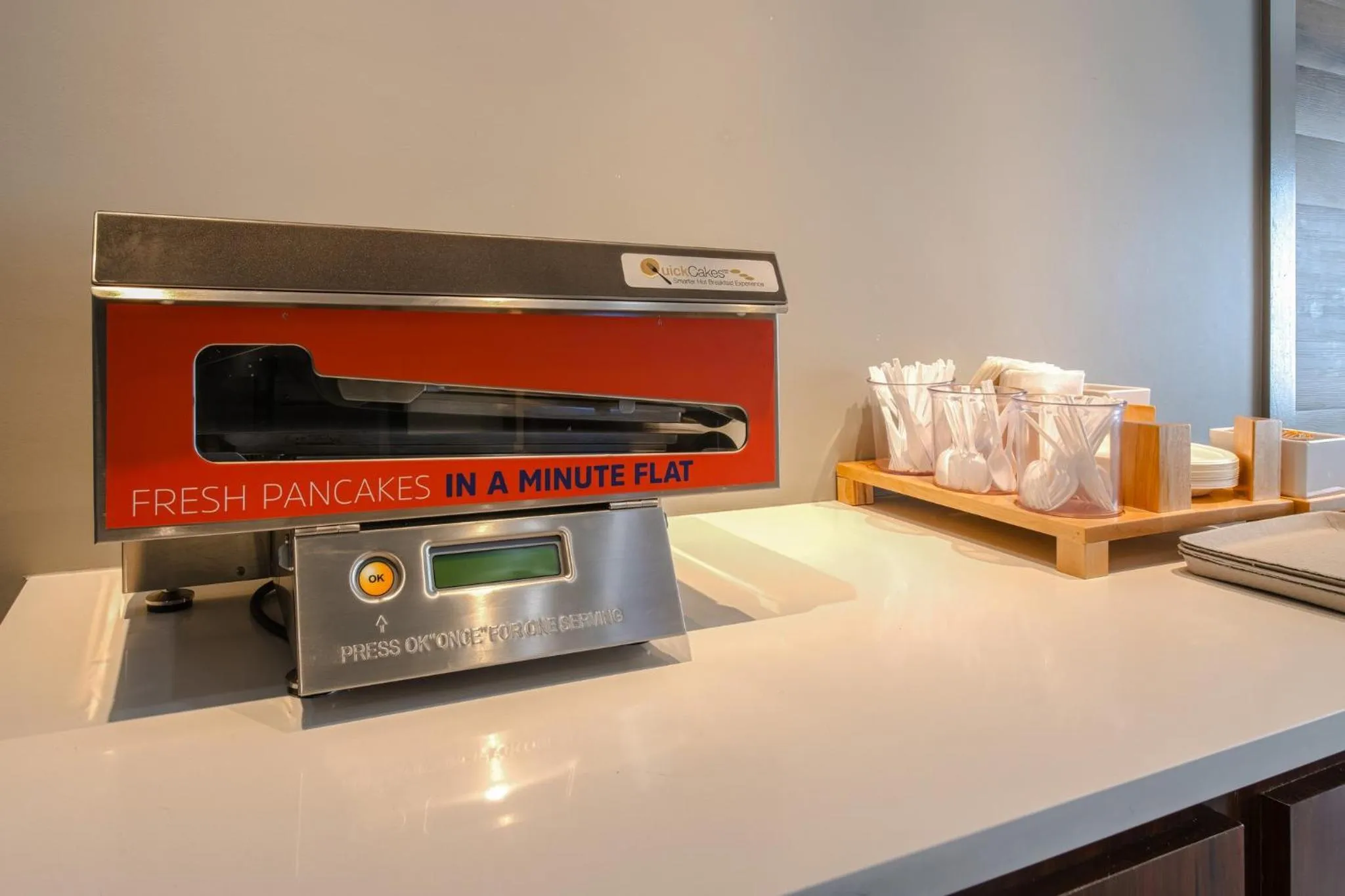 Breakfast in Holiday Inn Express Hartford-Newington by IHG