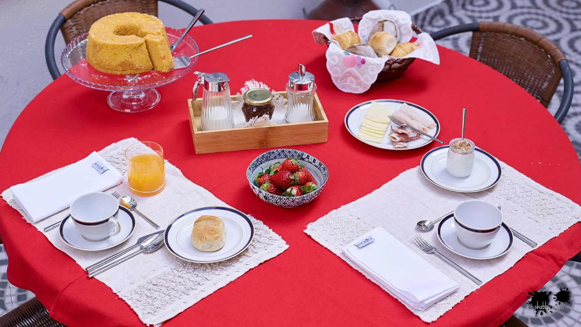 Property building in República Guest House