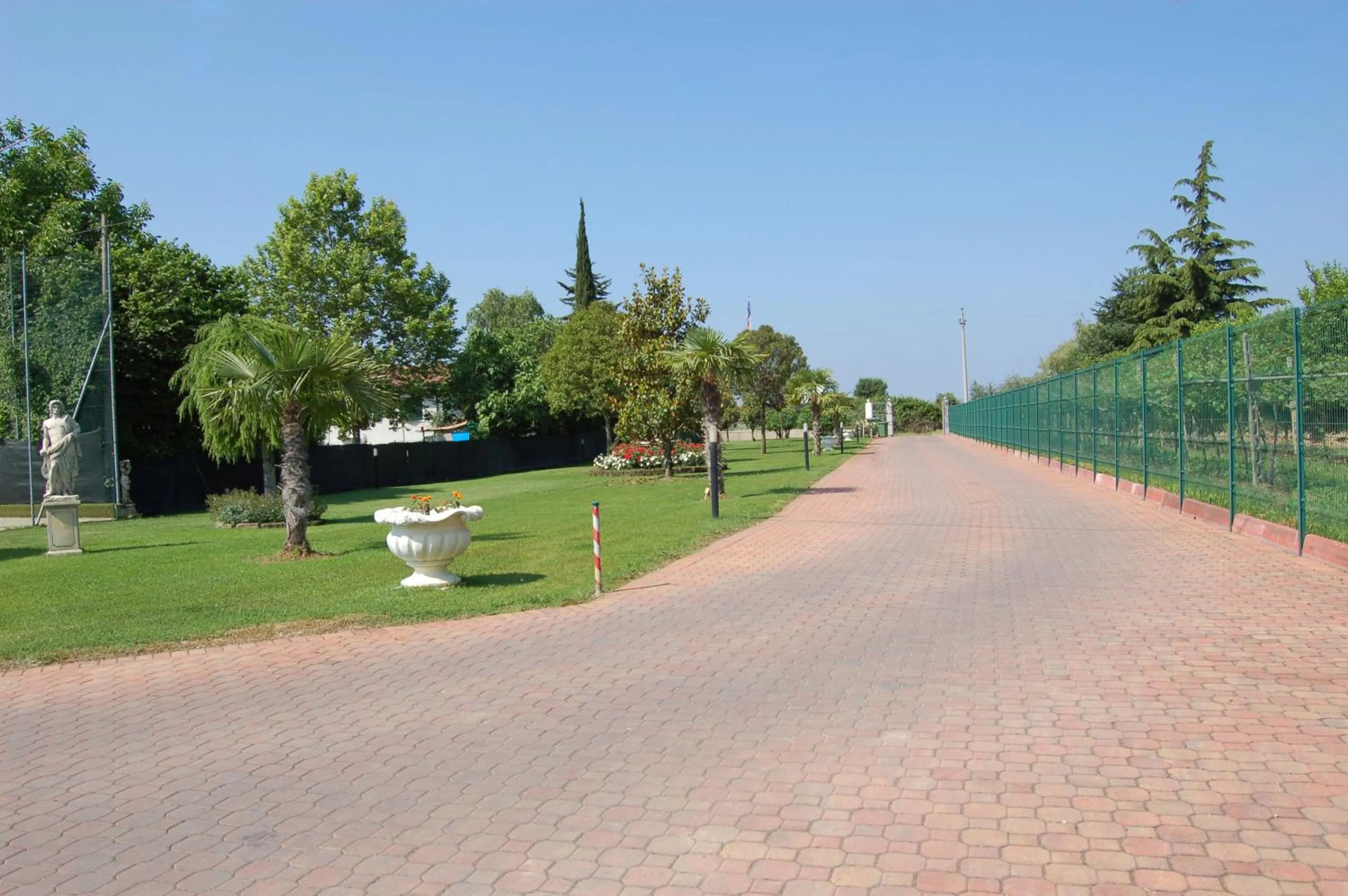 Facade/entrance in Residence La Margherita