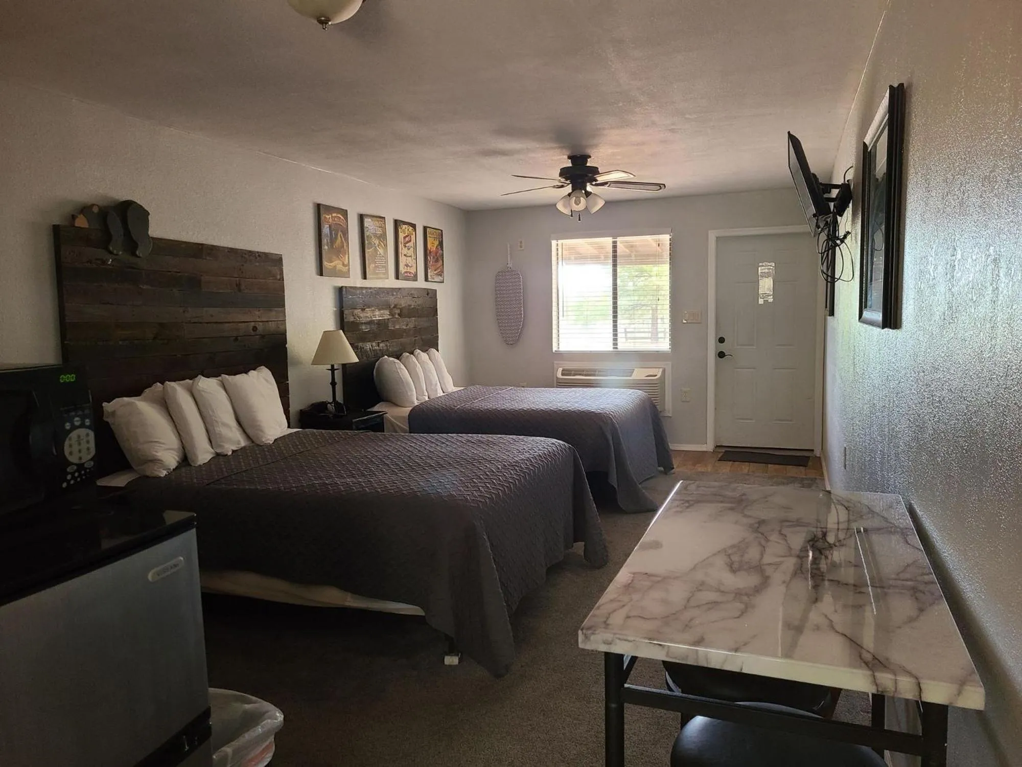 Bed in Lumbermen's Village