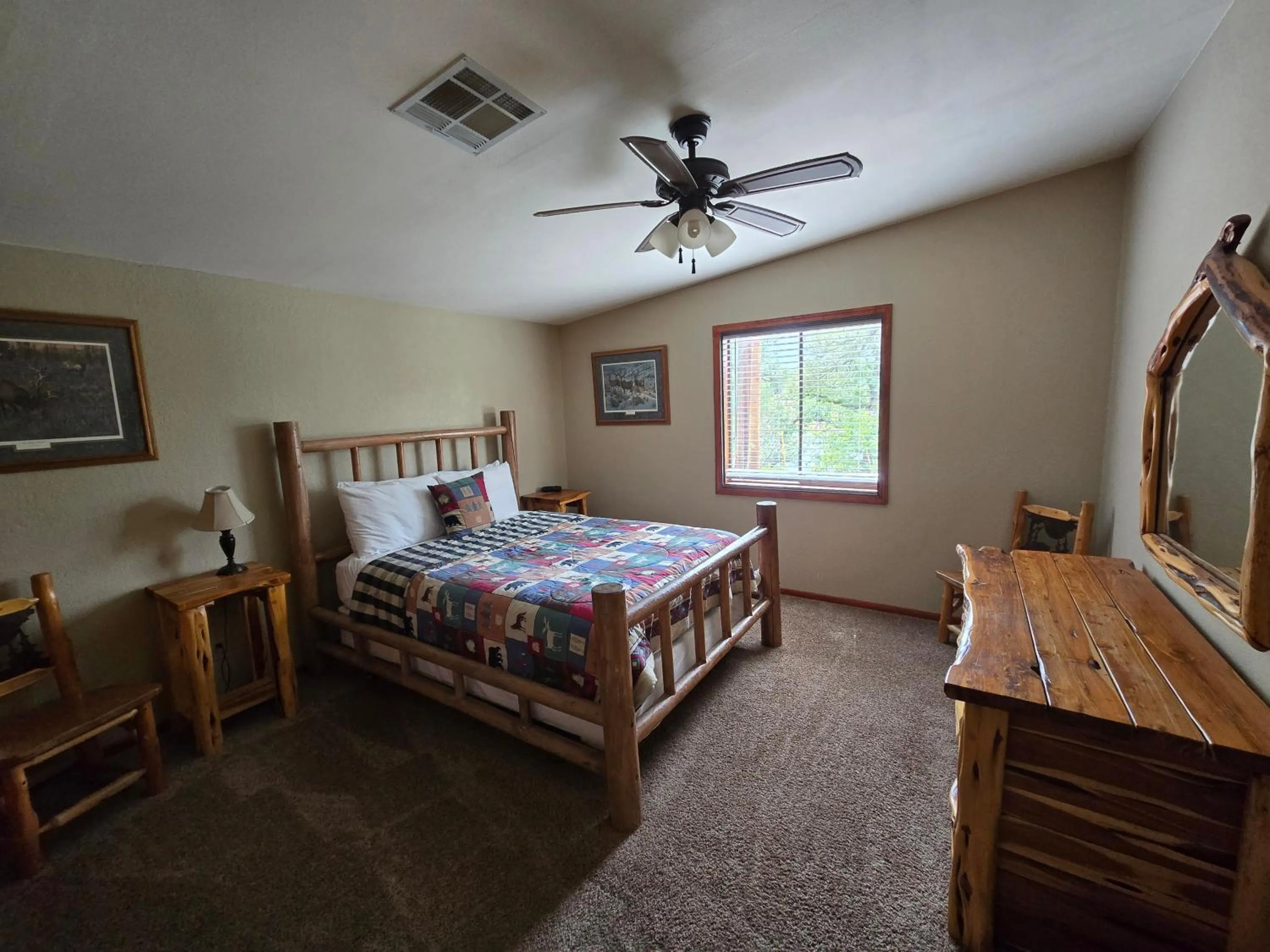 Bed in Lumbermen's Village