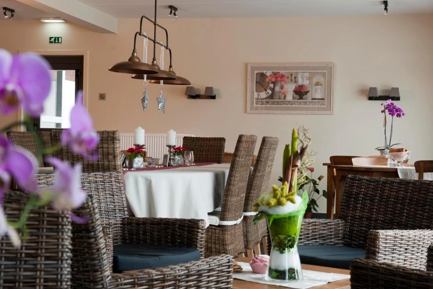 Restaurant/places to eat in B&B La Vie En Roses