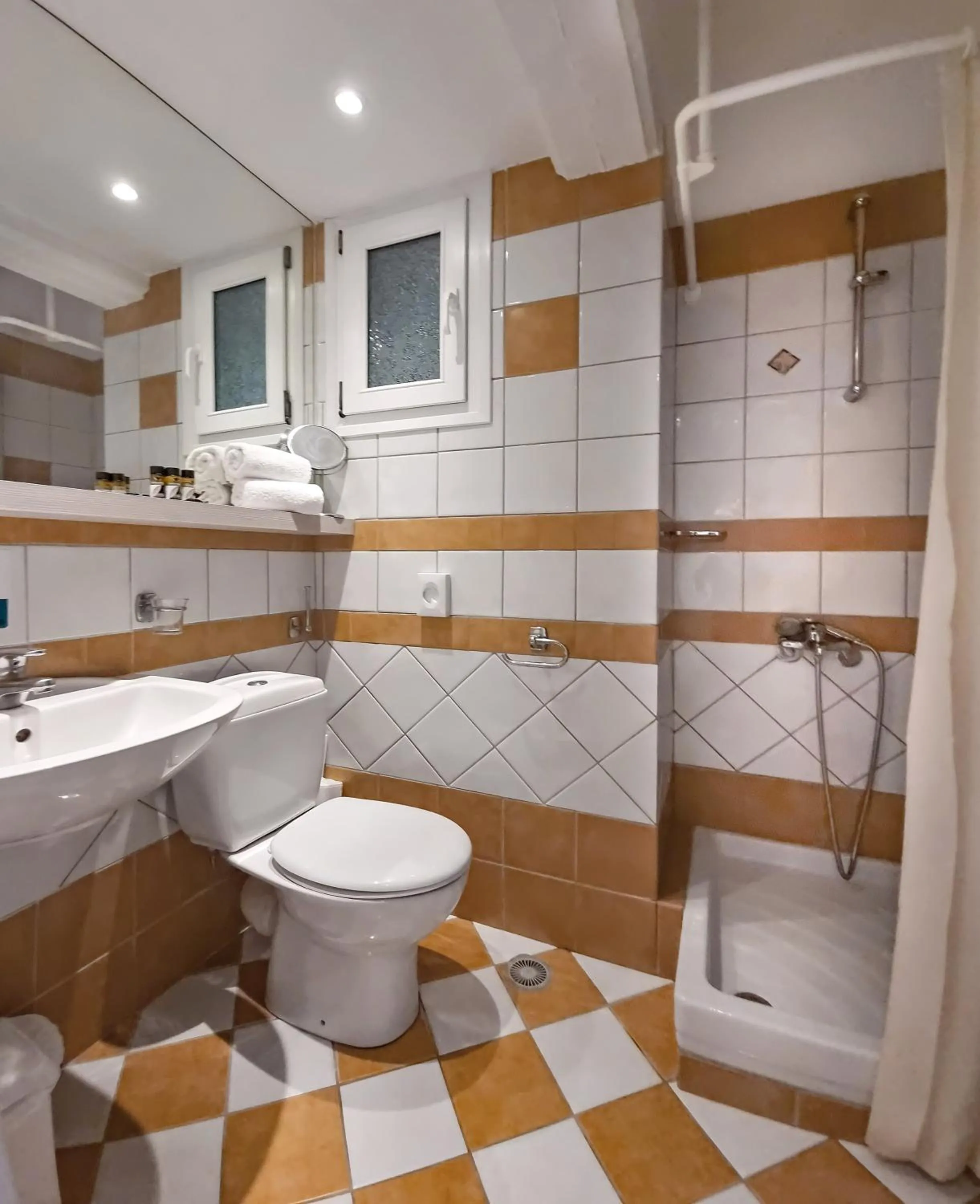 Shower in The Grove Seaside Hotel