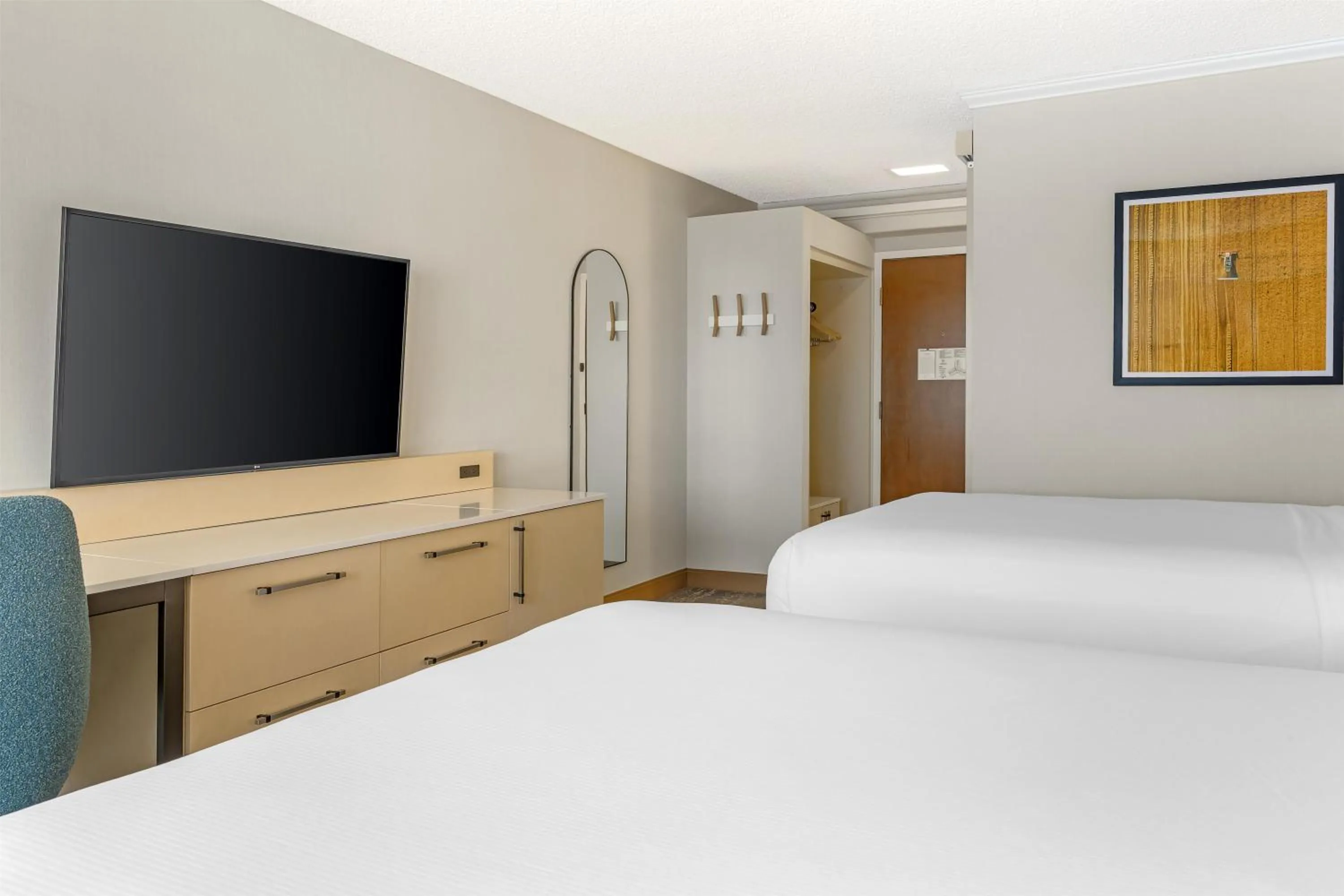 Bed in DoubleTree by Hilton Spokane City Center