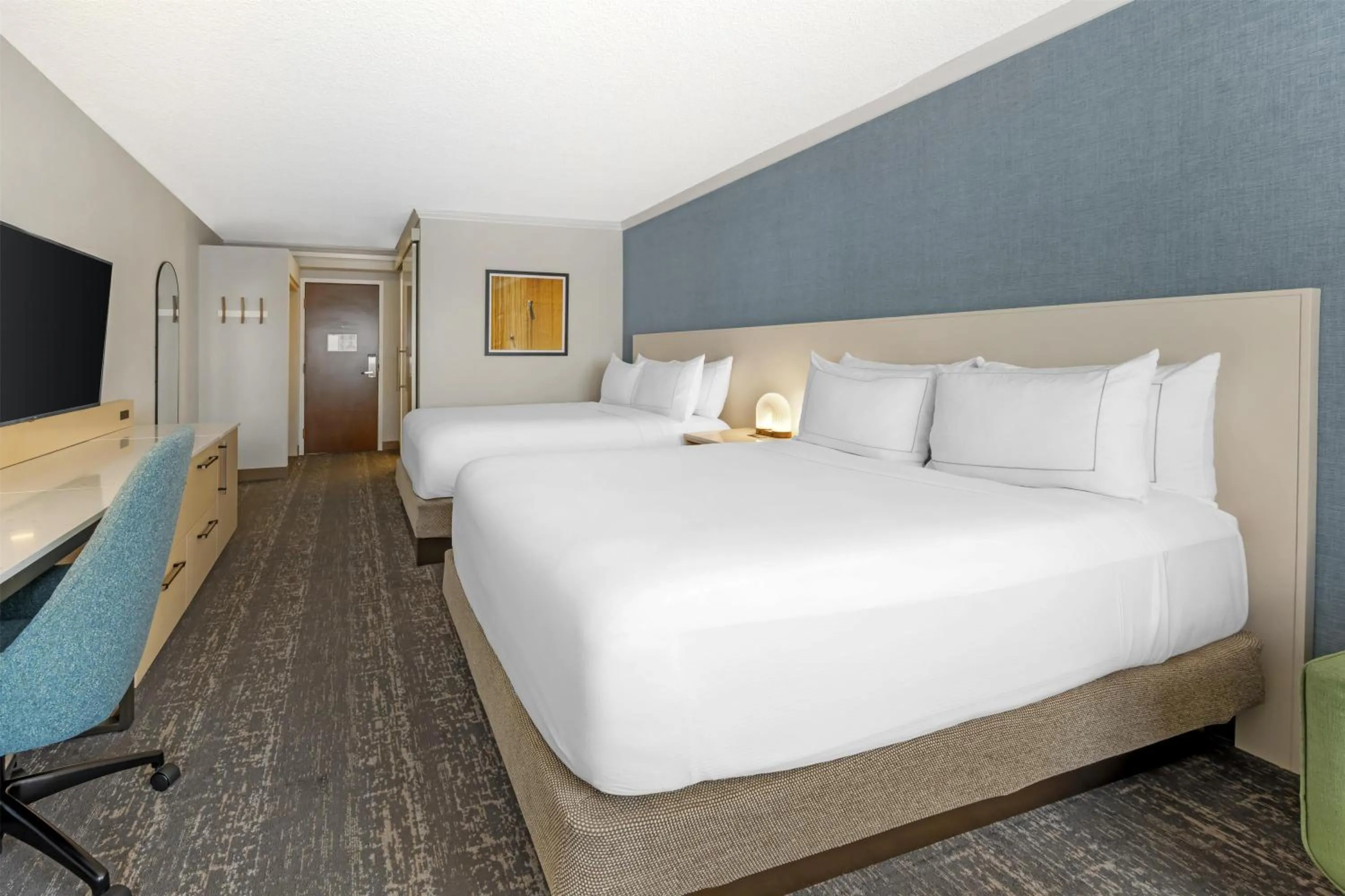 Bed in DoubleTree by Hilton Spokane City Center