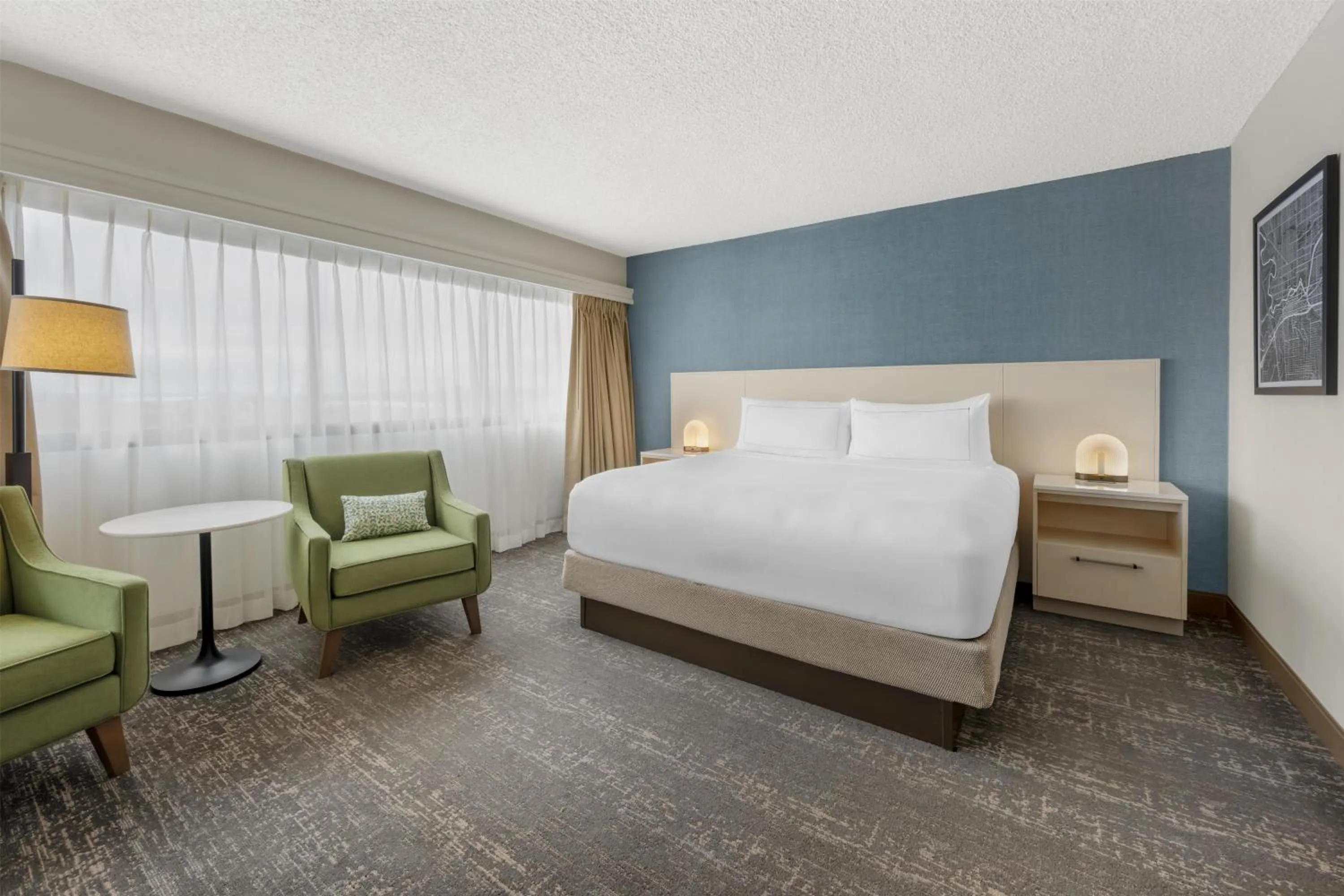 Bed in DoubleTree by Hilton Spokane City Center