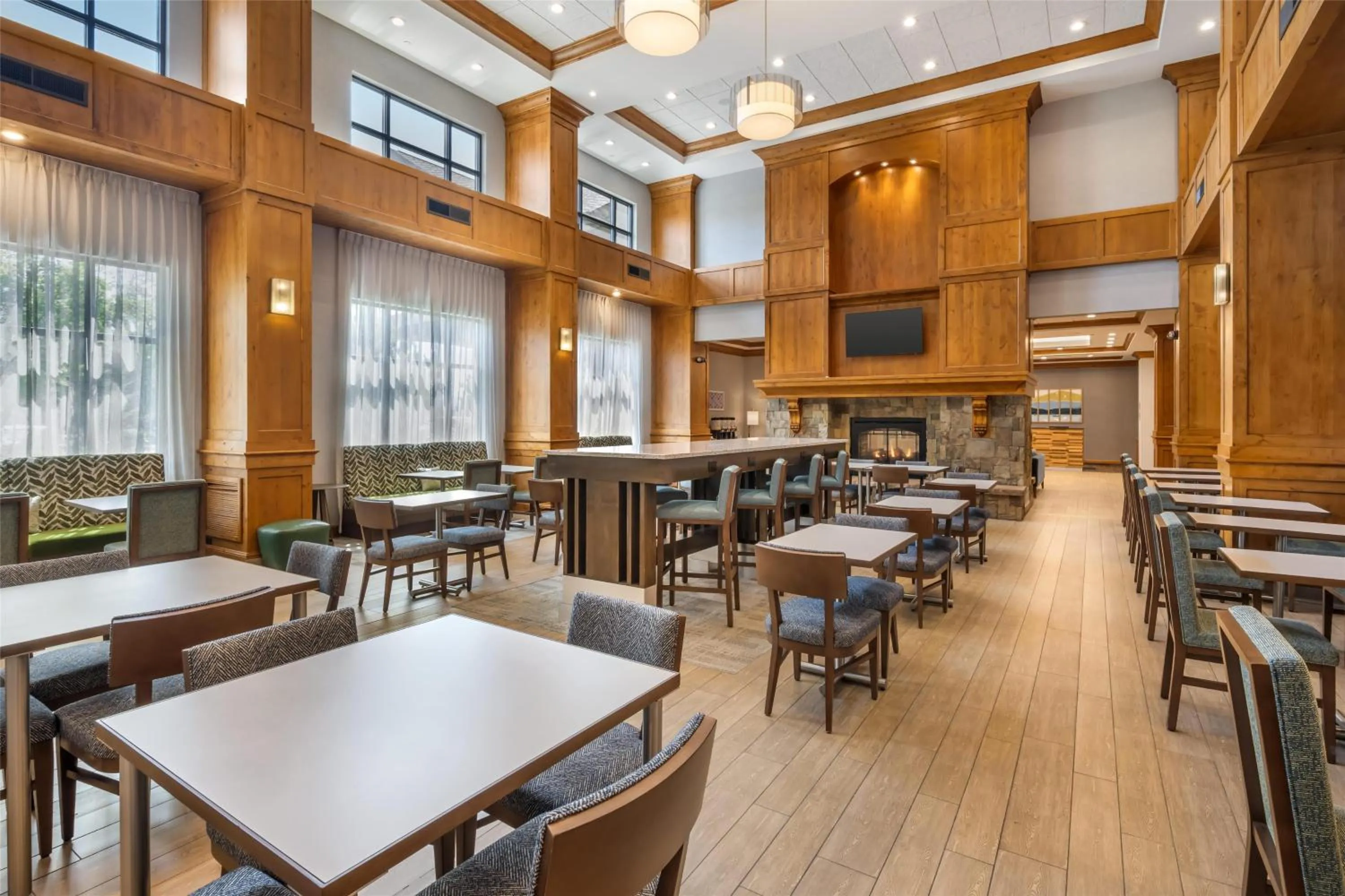 Breakfast in Hampton Inn and Suites Coeur d'Alene