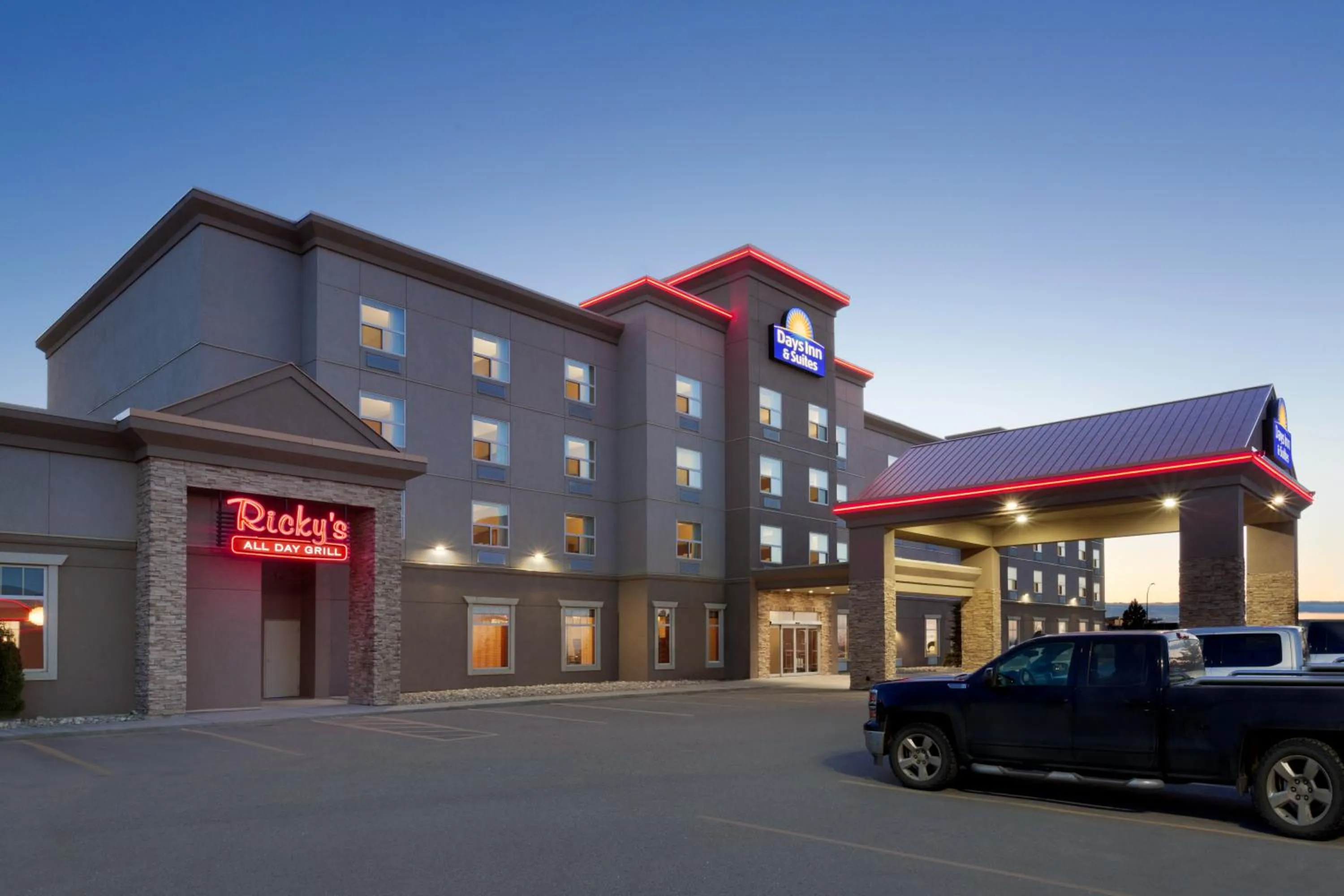 Facade/entrance in Days Inn & Suites by Wyndham Edmonton Airport