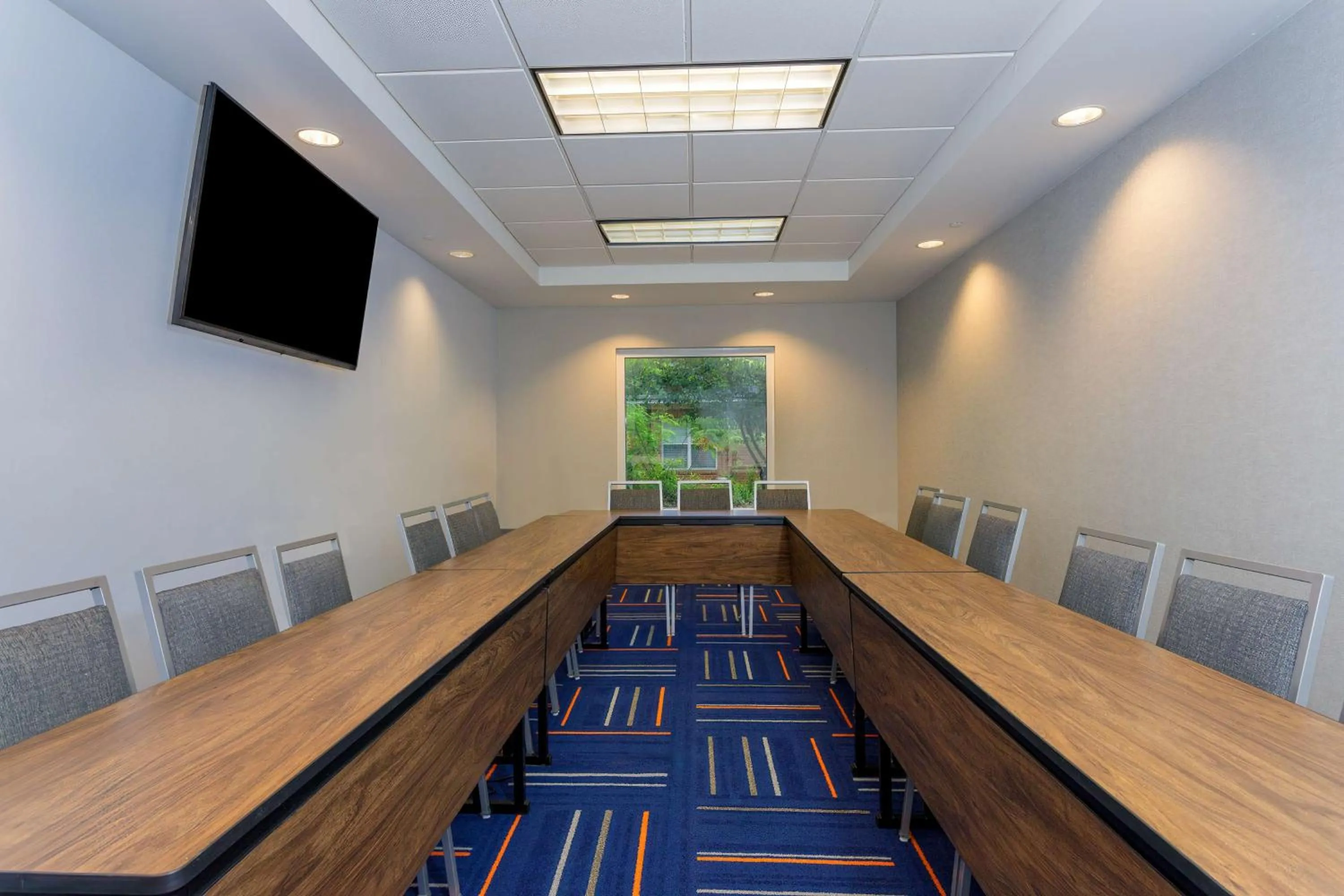 Meeting/conference room in Hampton Inn & Suites Tallahassee I-10-Thomasville Road