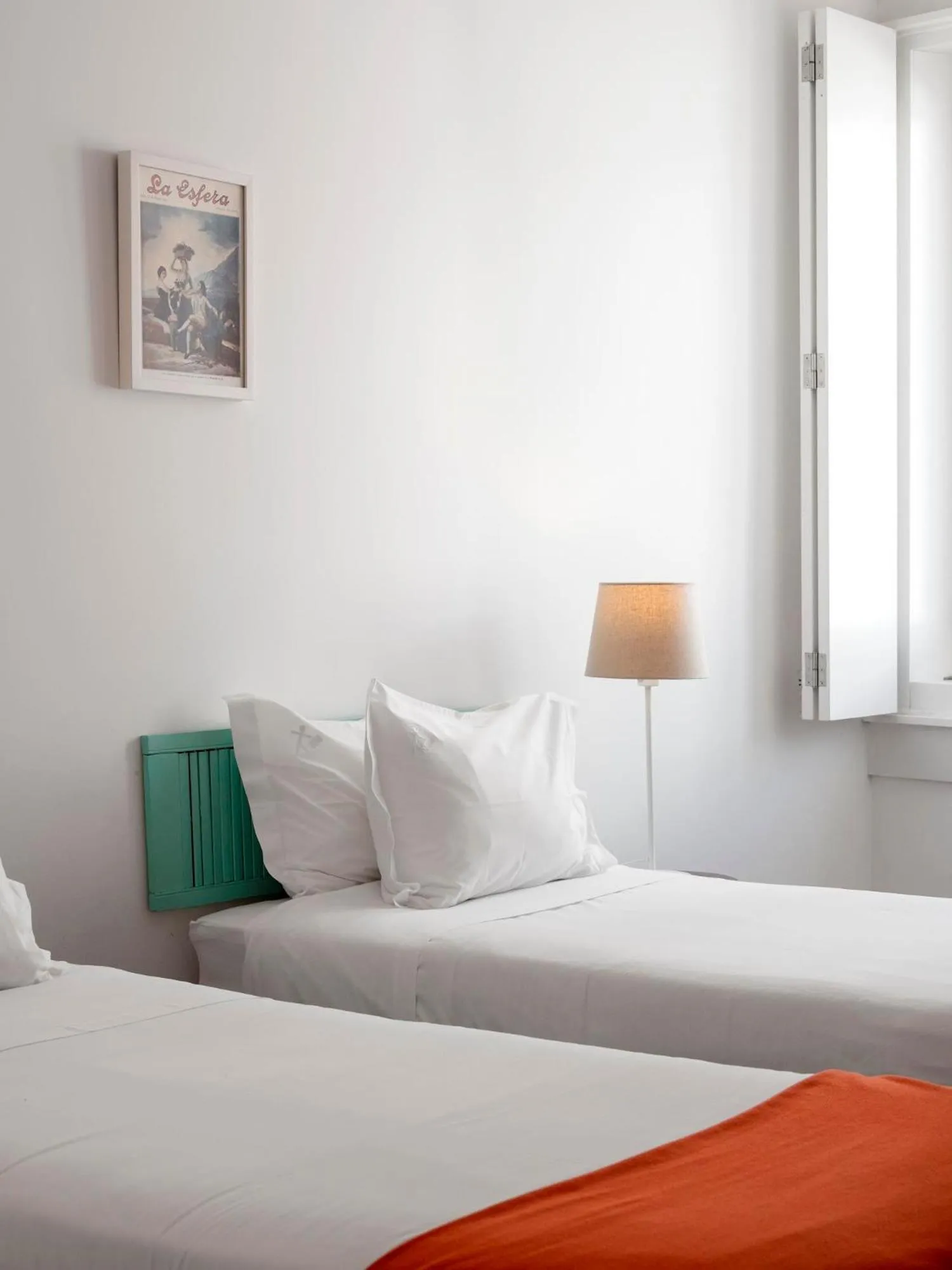 Bathroom, Bed in Palácio Camões - Lisbon Serviced Apartments