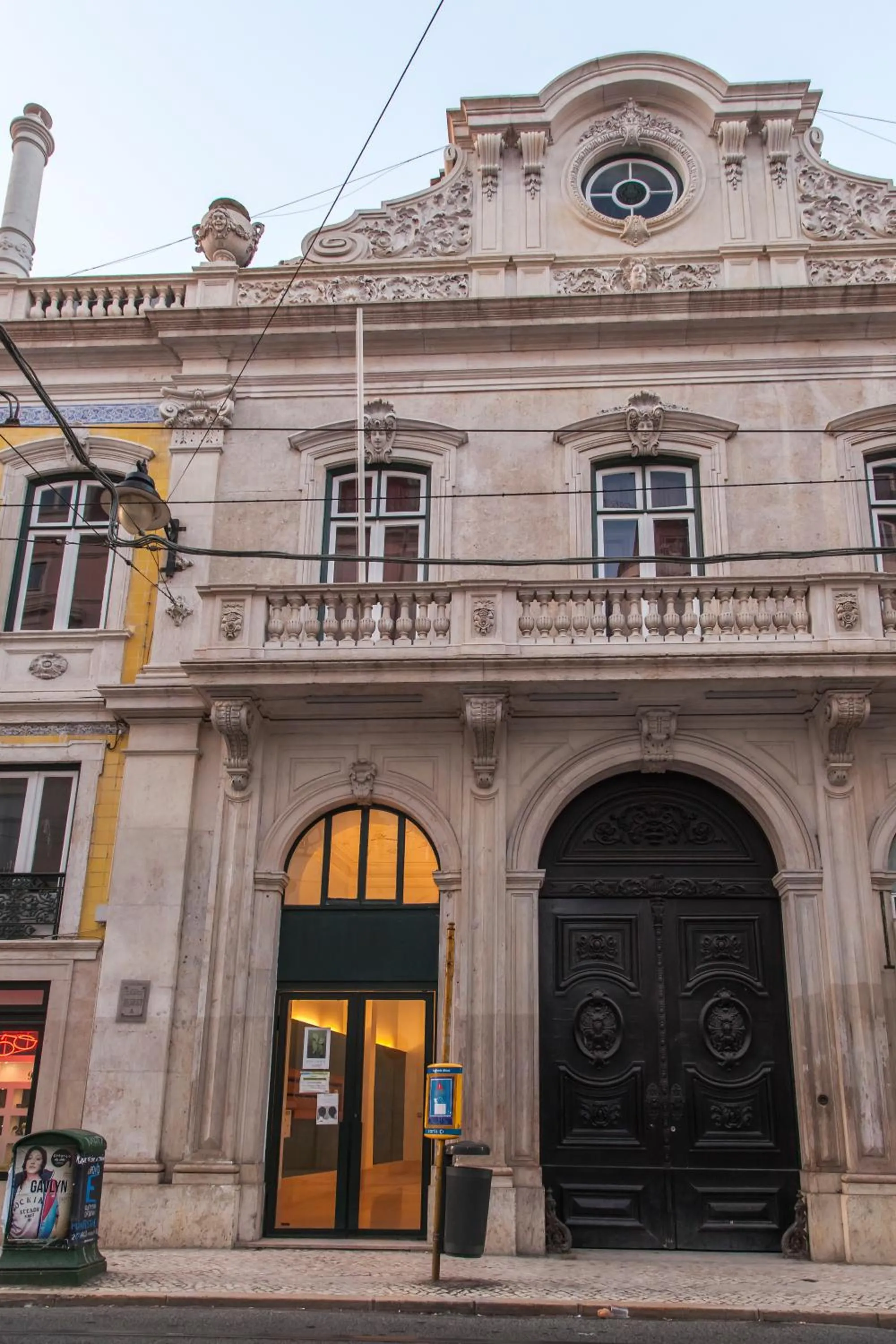 Facade/entrance in Palácio Camões - Lisbon Serviced Apartments