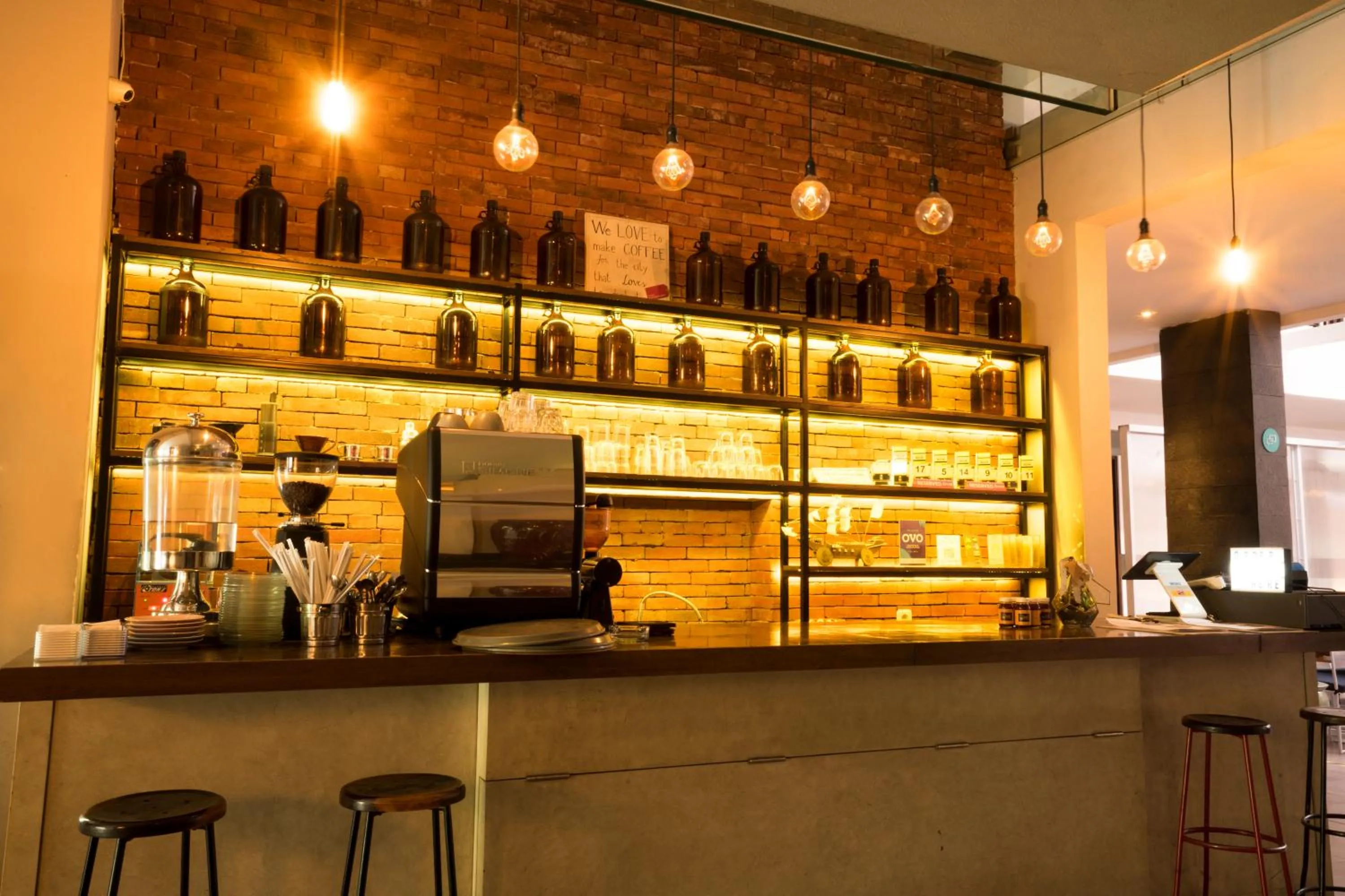 Lounge or bar in Bobopod Cipaganti, Bandung