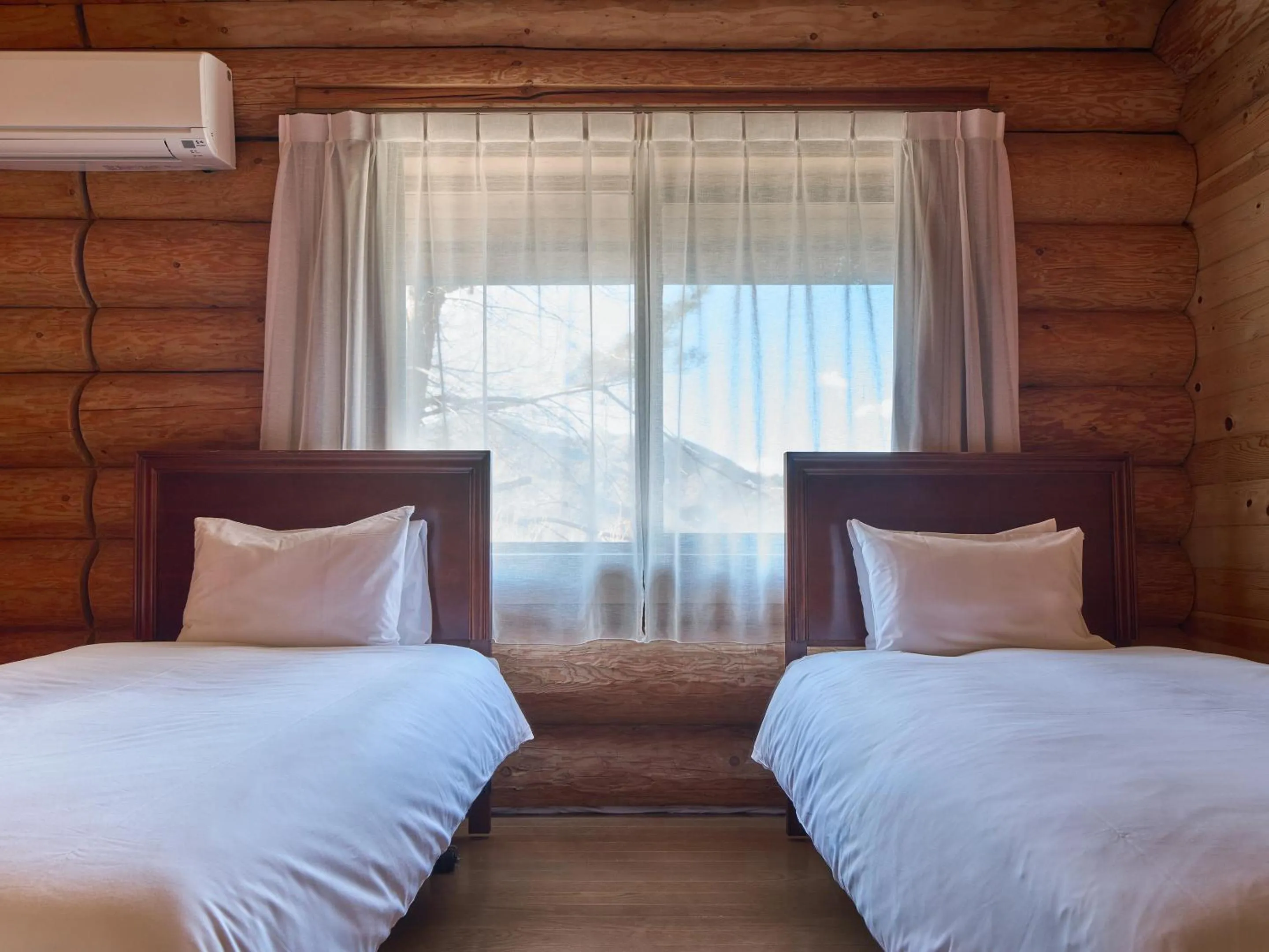 Bed in Mission Hills Hotel