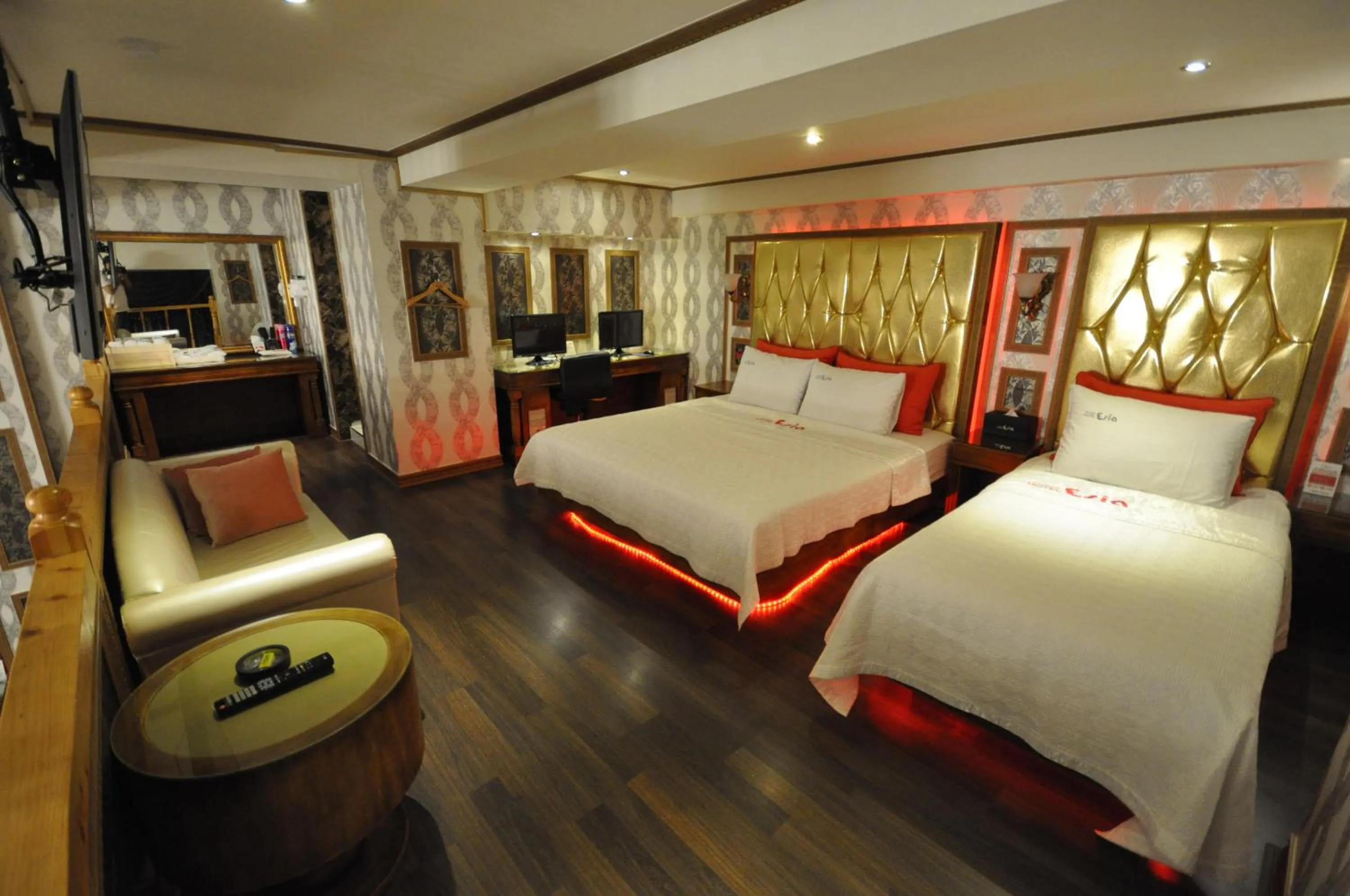 Bed in Esia hotel