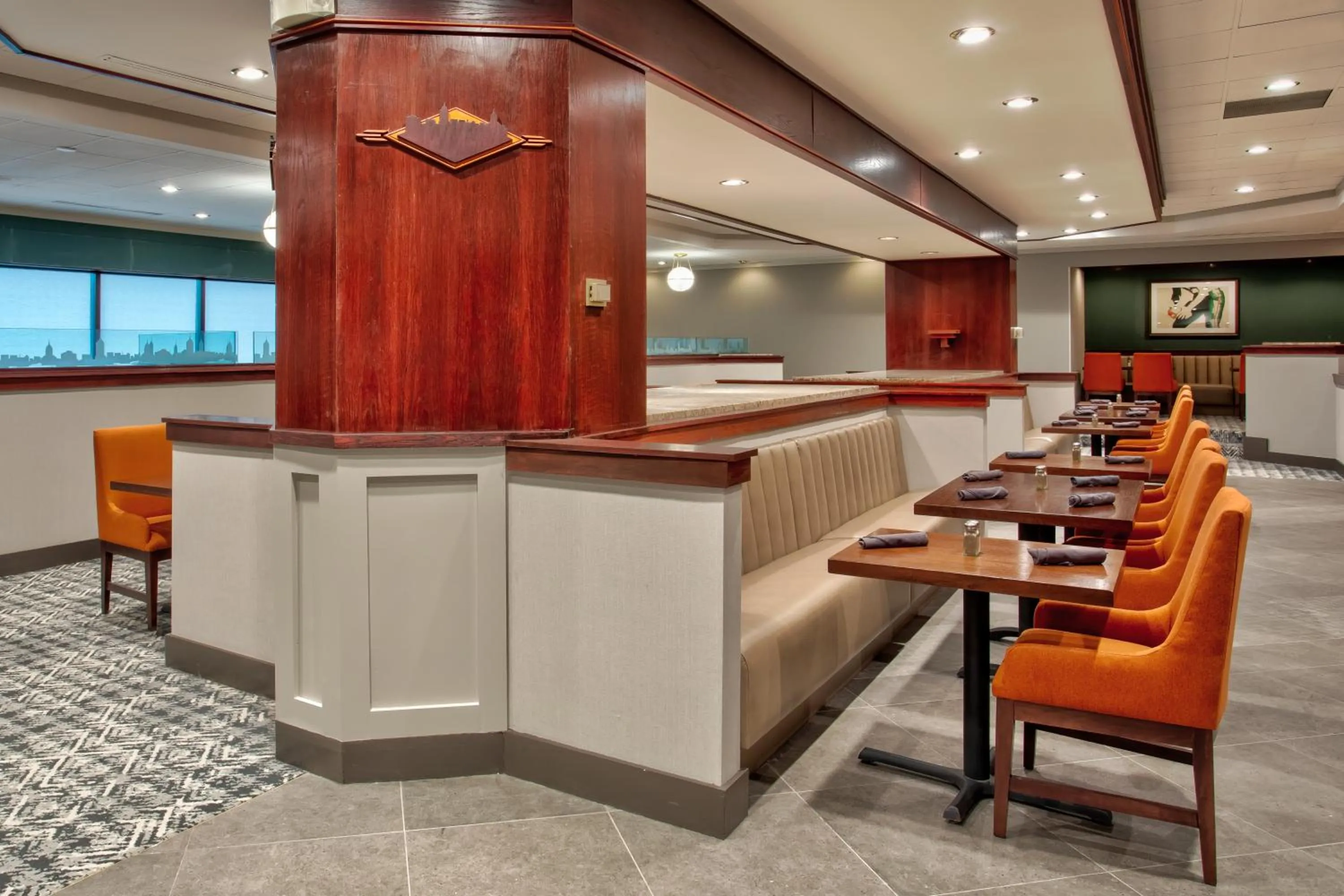 Restaurant/places to eat in DoubleTree by Hilton Lansing