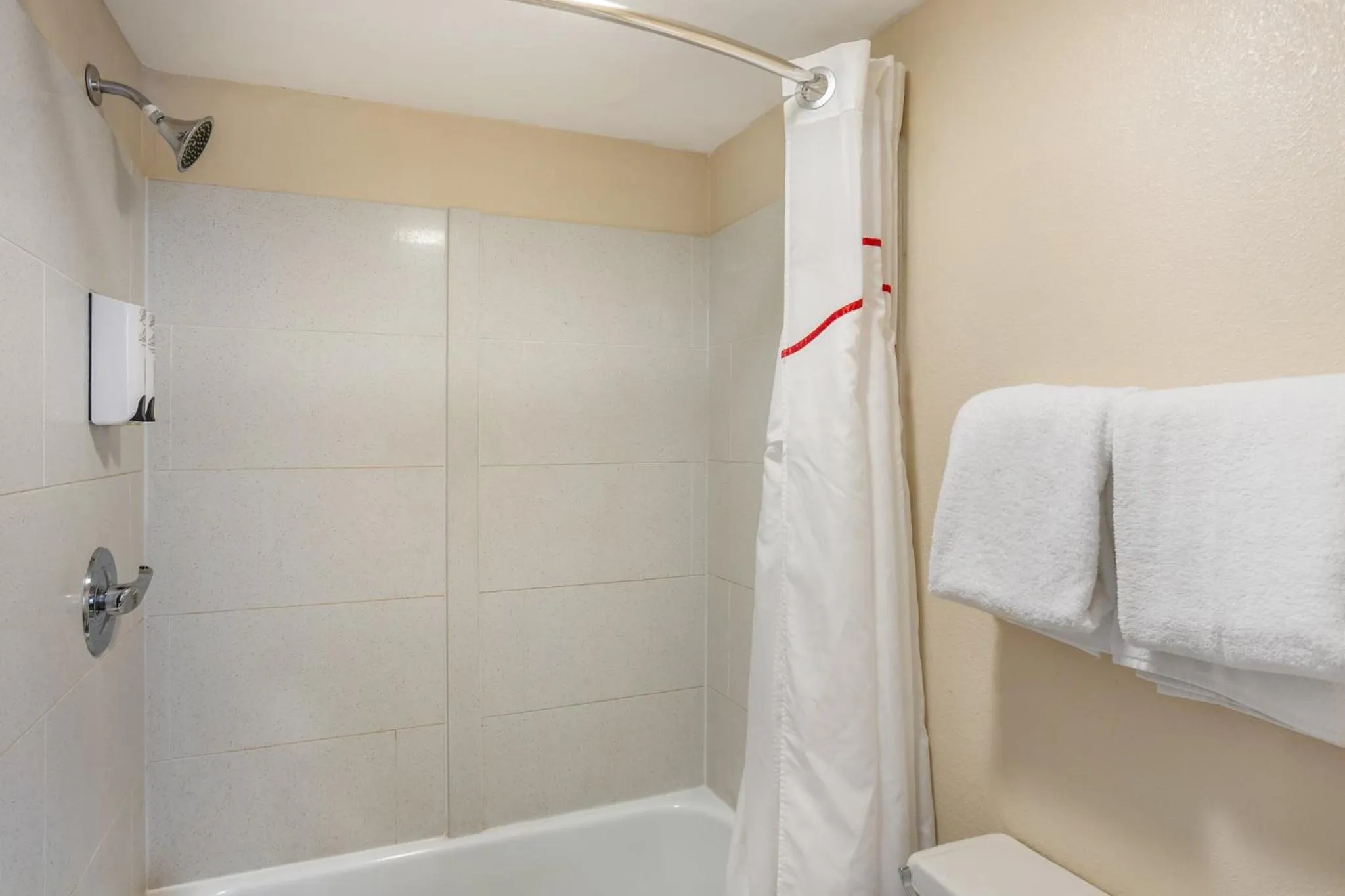 Bathroom in Red Roof Inn Danville, PA