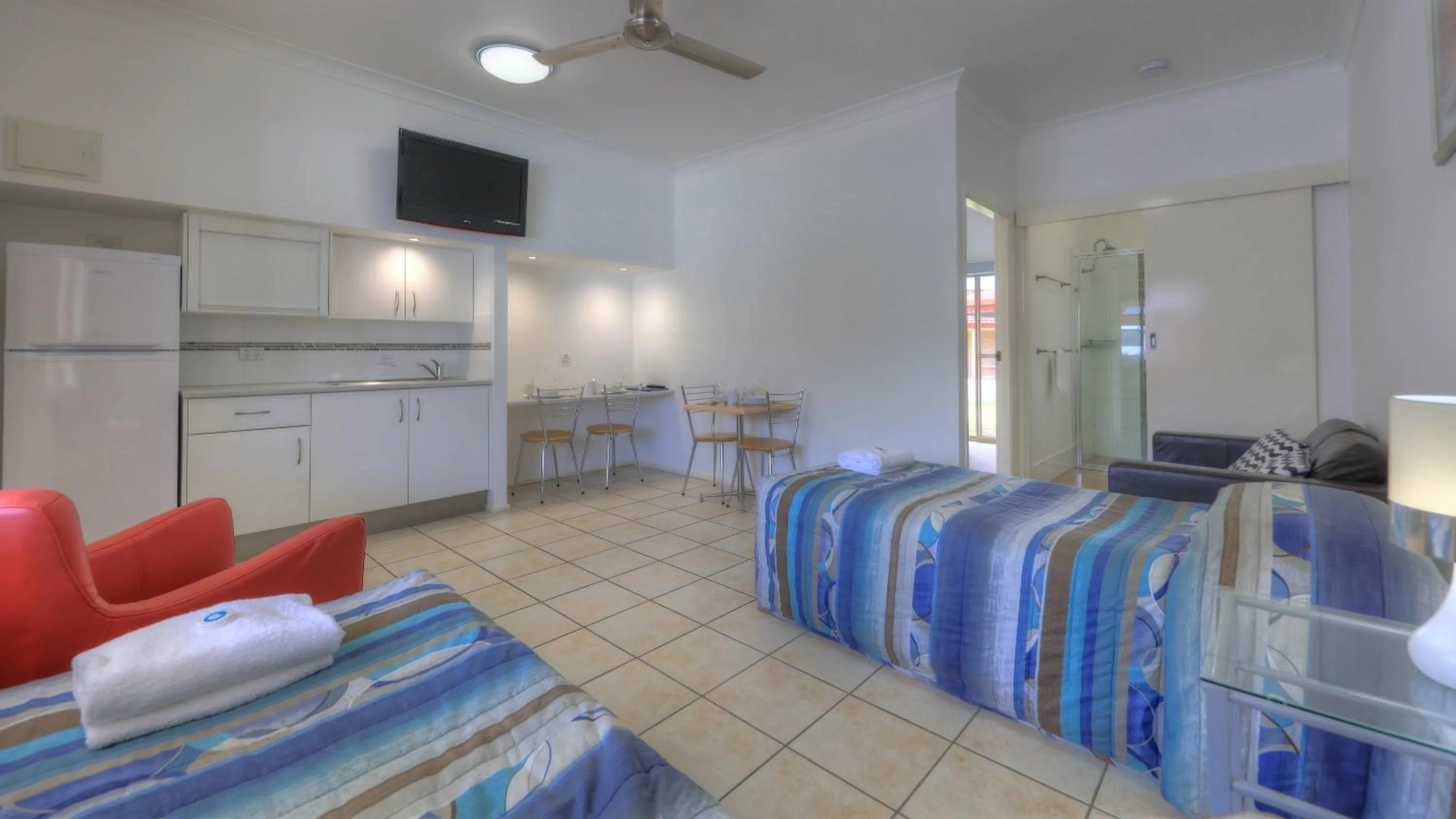 Bed in Yamba Motor Inn