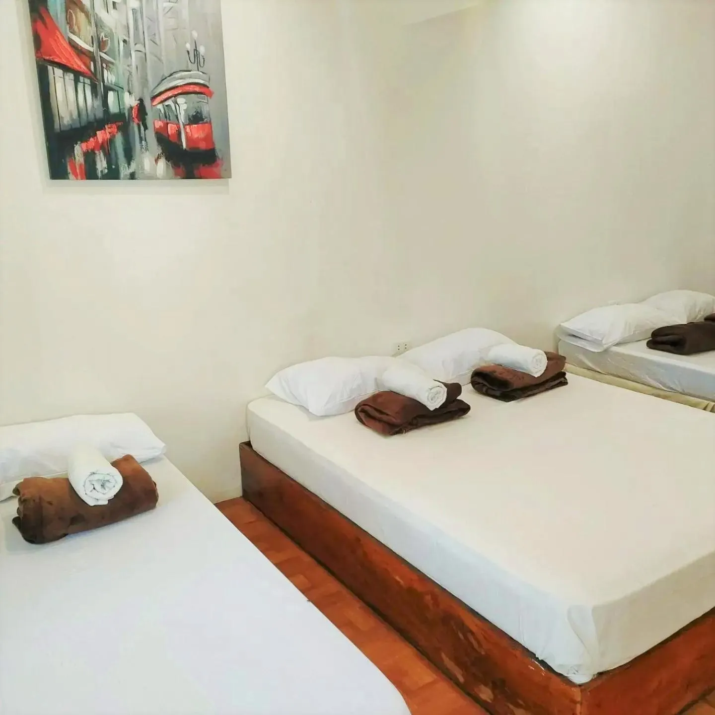 Bed in Siargao Tropic Hostel