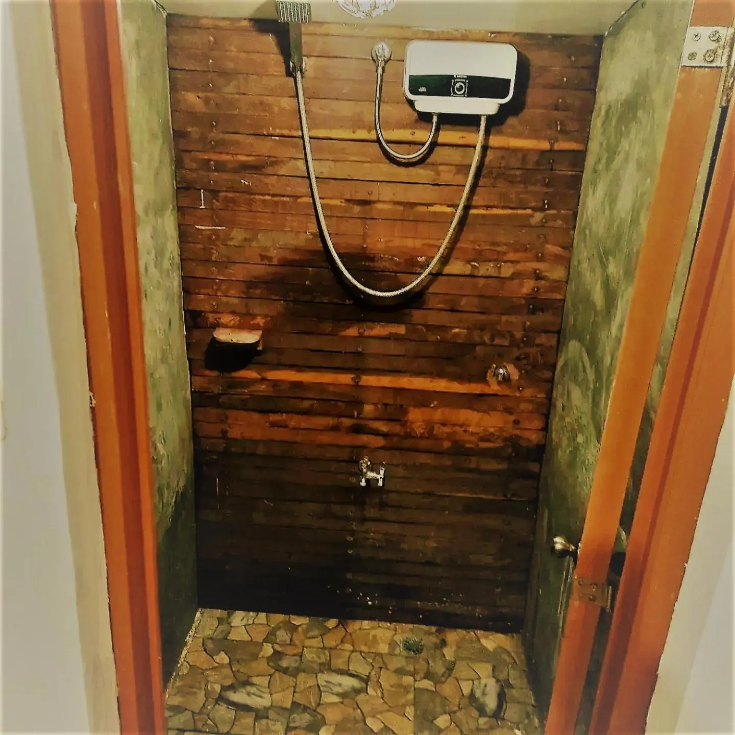 Property building in Siargao Tropic Hostel