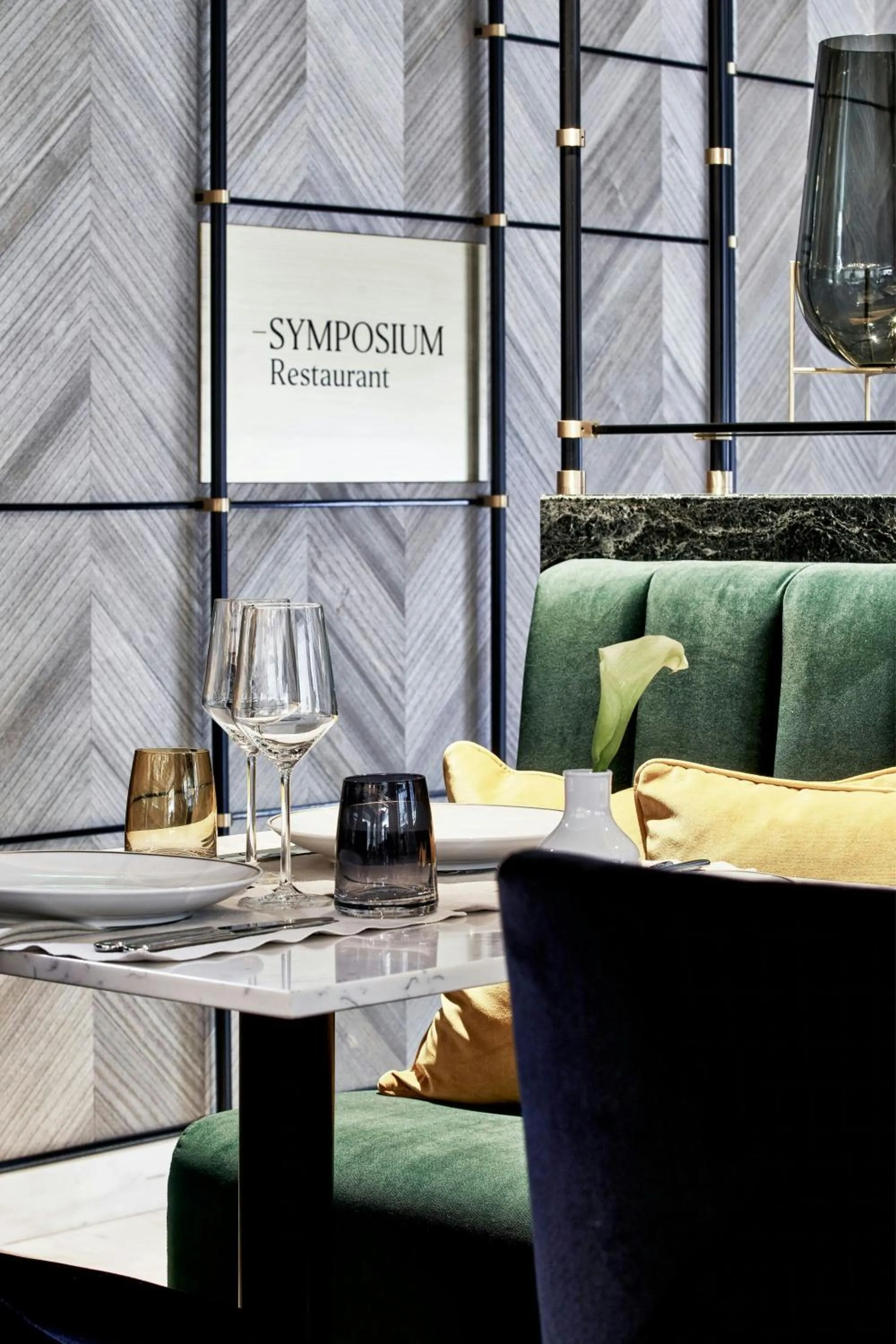 Restaurant/places to eat in Academias Hotel, Autograph Collection