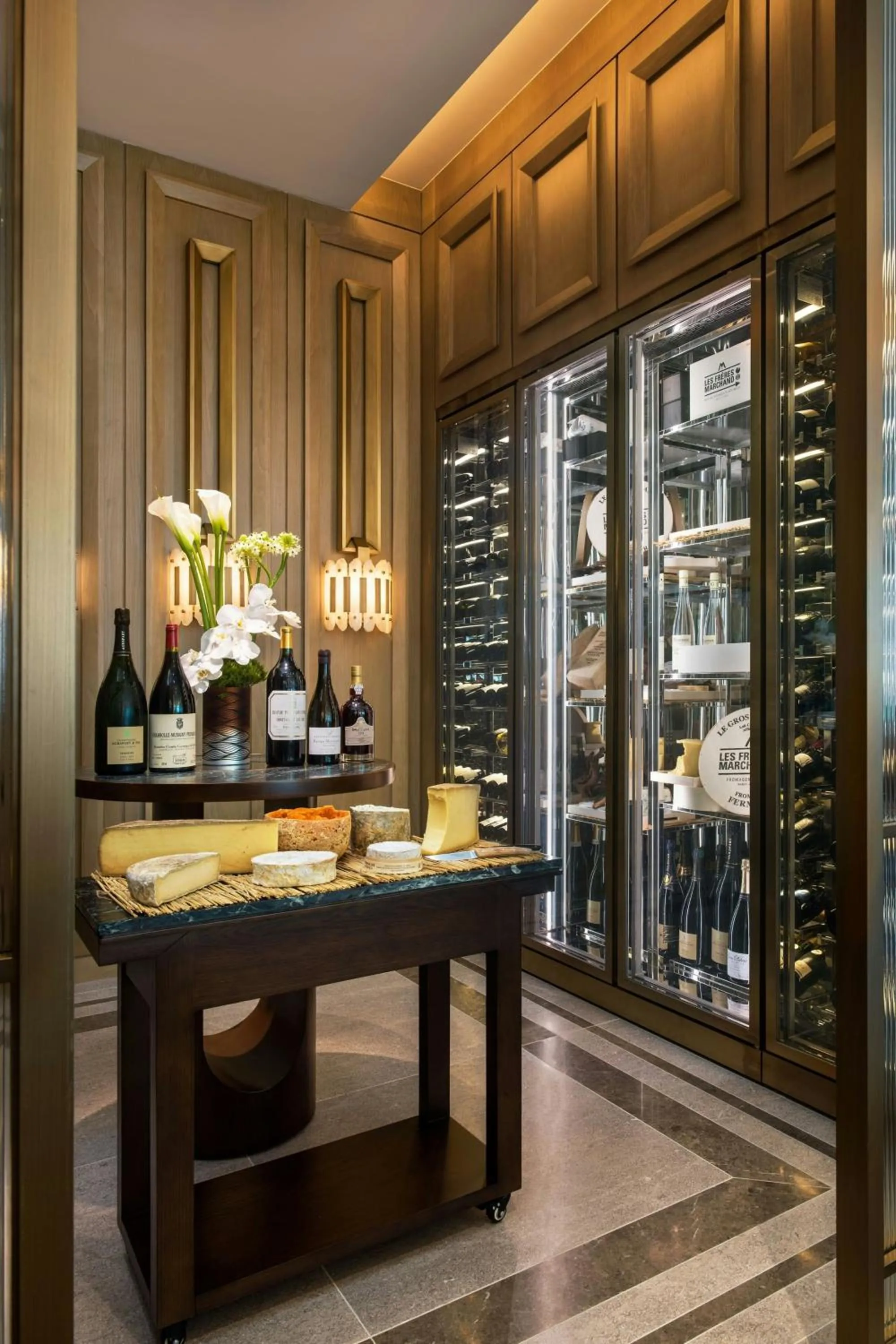 Restaurant/places to eat in The St. Regis Hong Kong