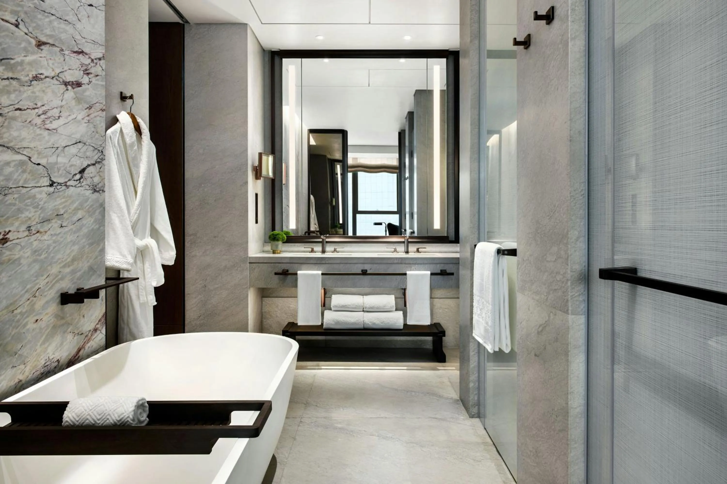 Bathroom, Bed in The St. Regis Hong Kong