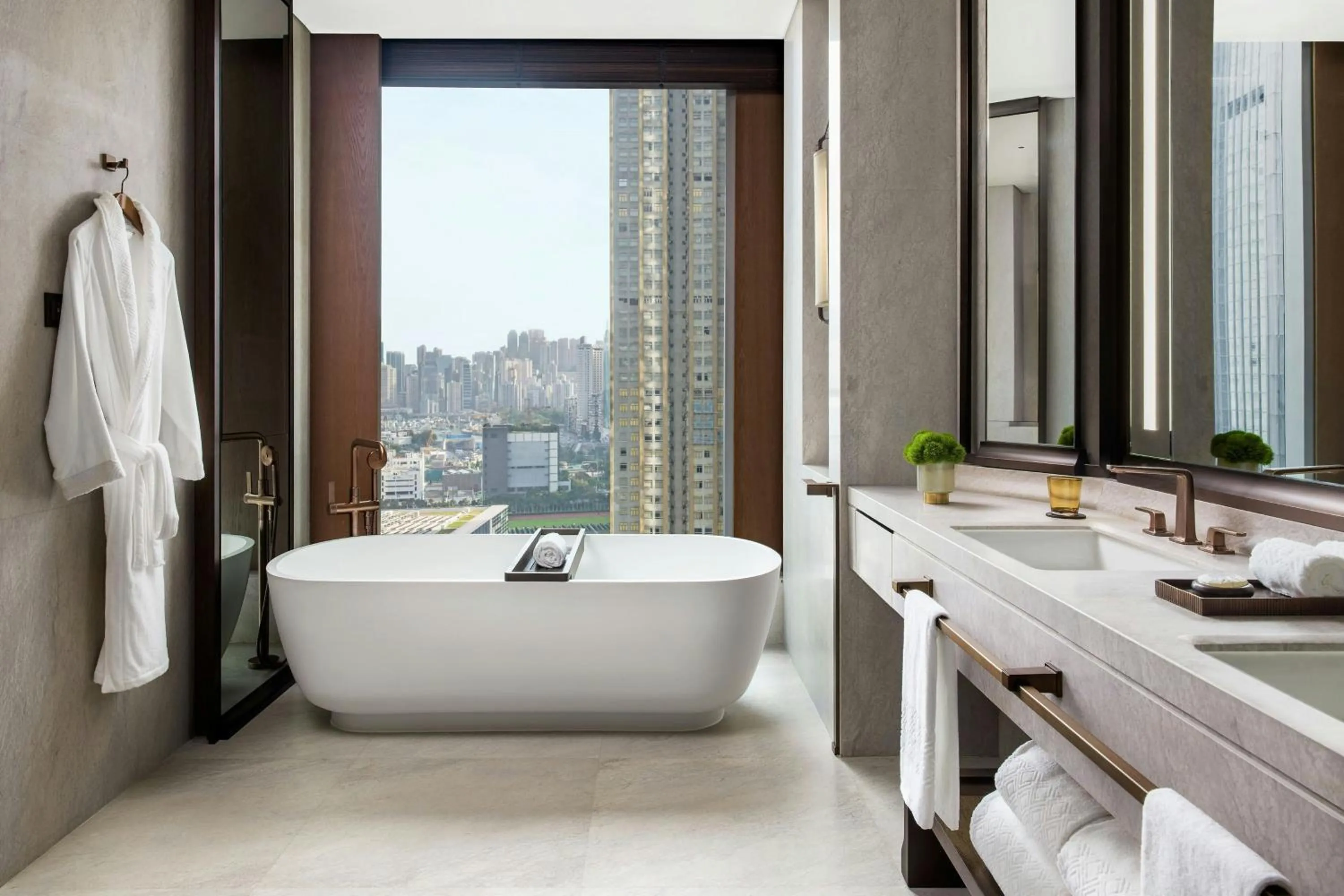 Bathroom in The St. Regis Hong Kong