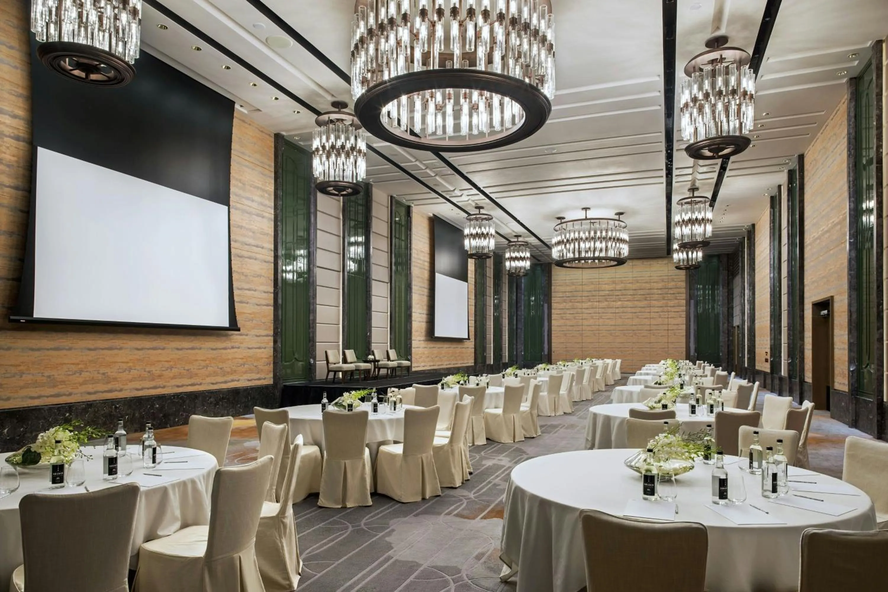 Meeting/conference room in The St. Regis Hong Kong