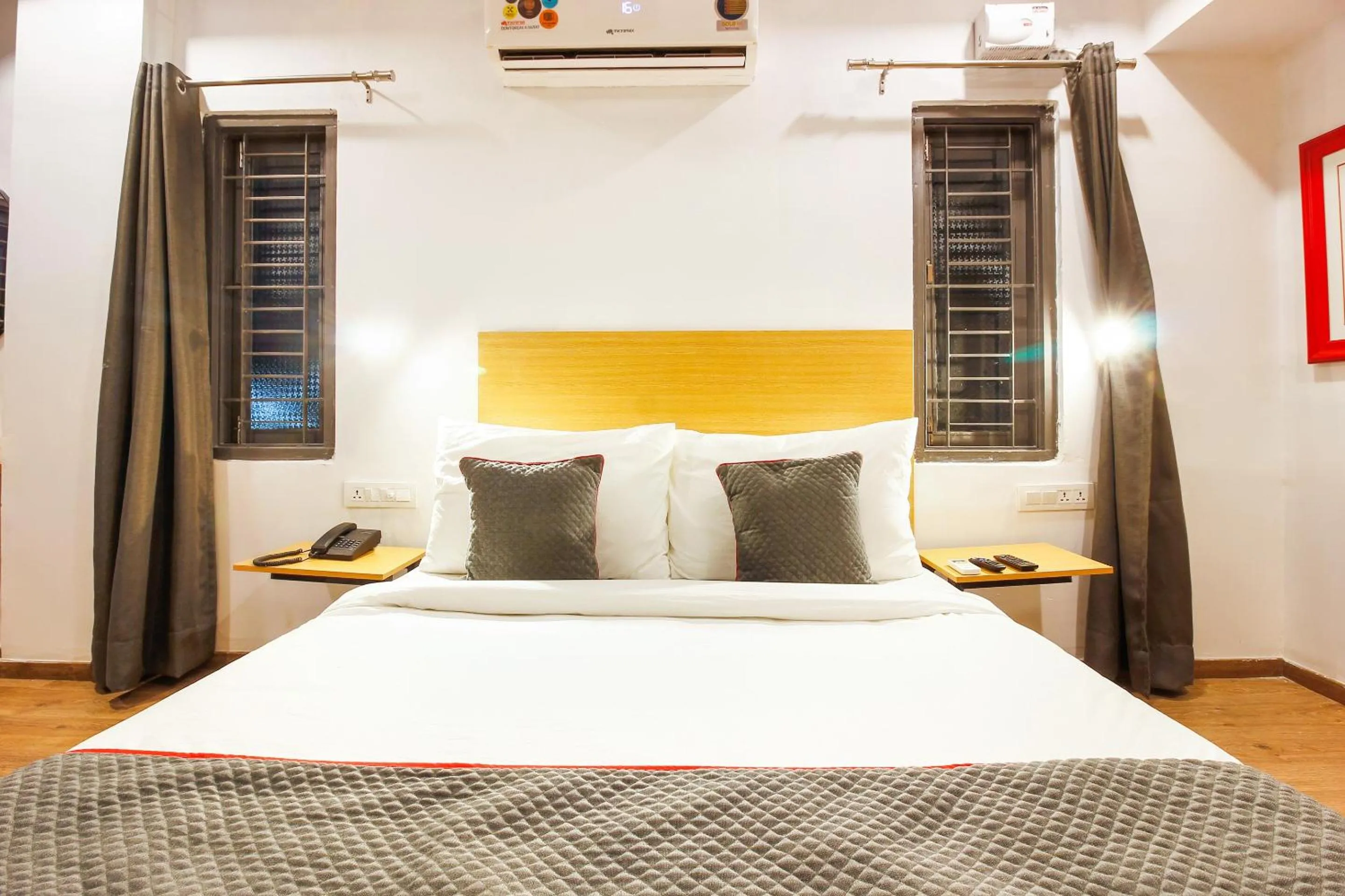 Bedroom, Bed in Super Townhouse RCC Sunrise