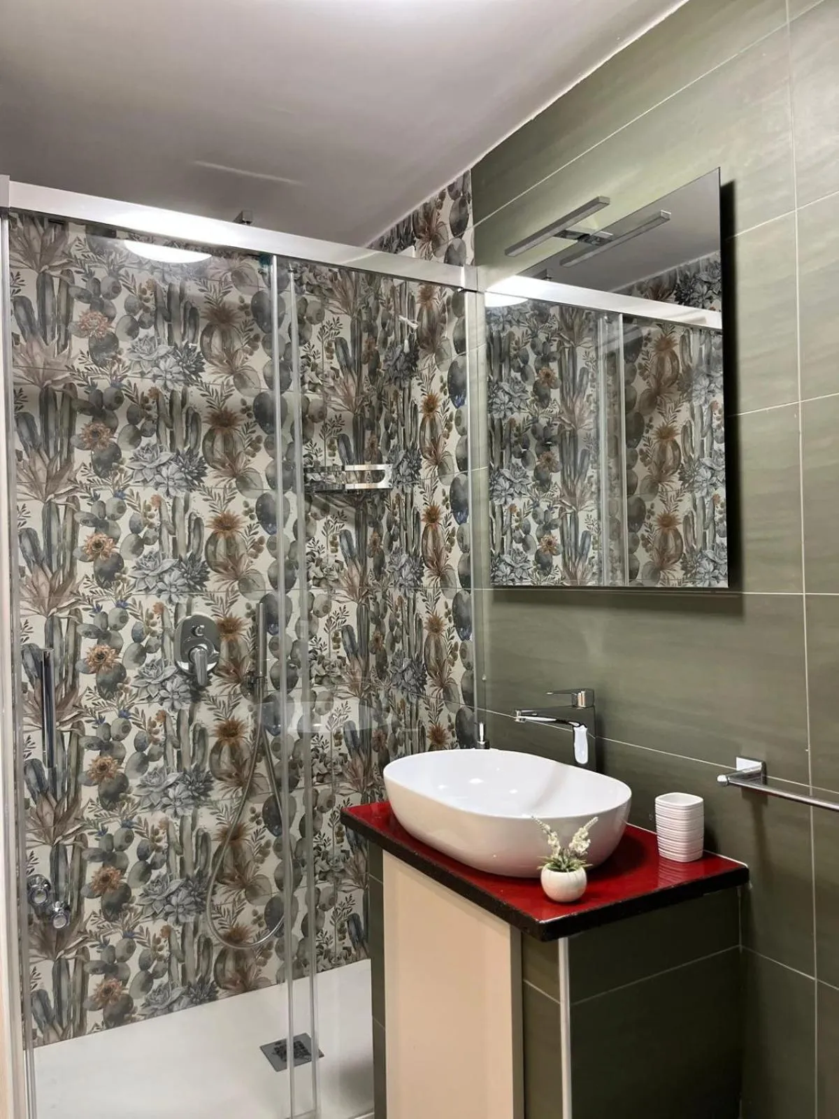 Shower in B&B Villa Filù