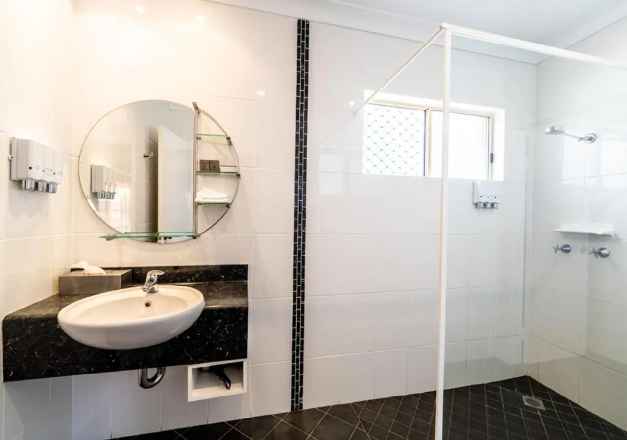 Bathroom in Parkes International