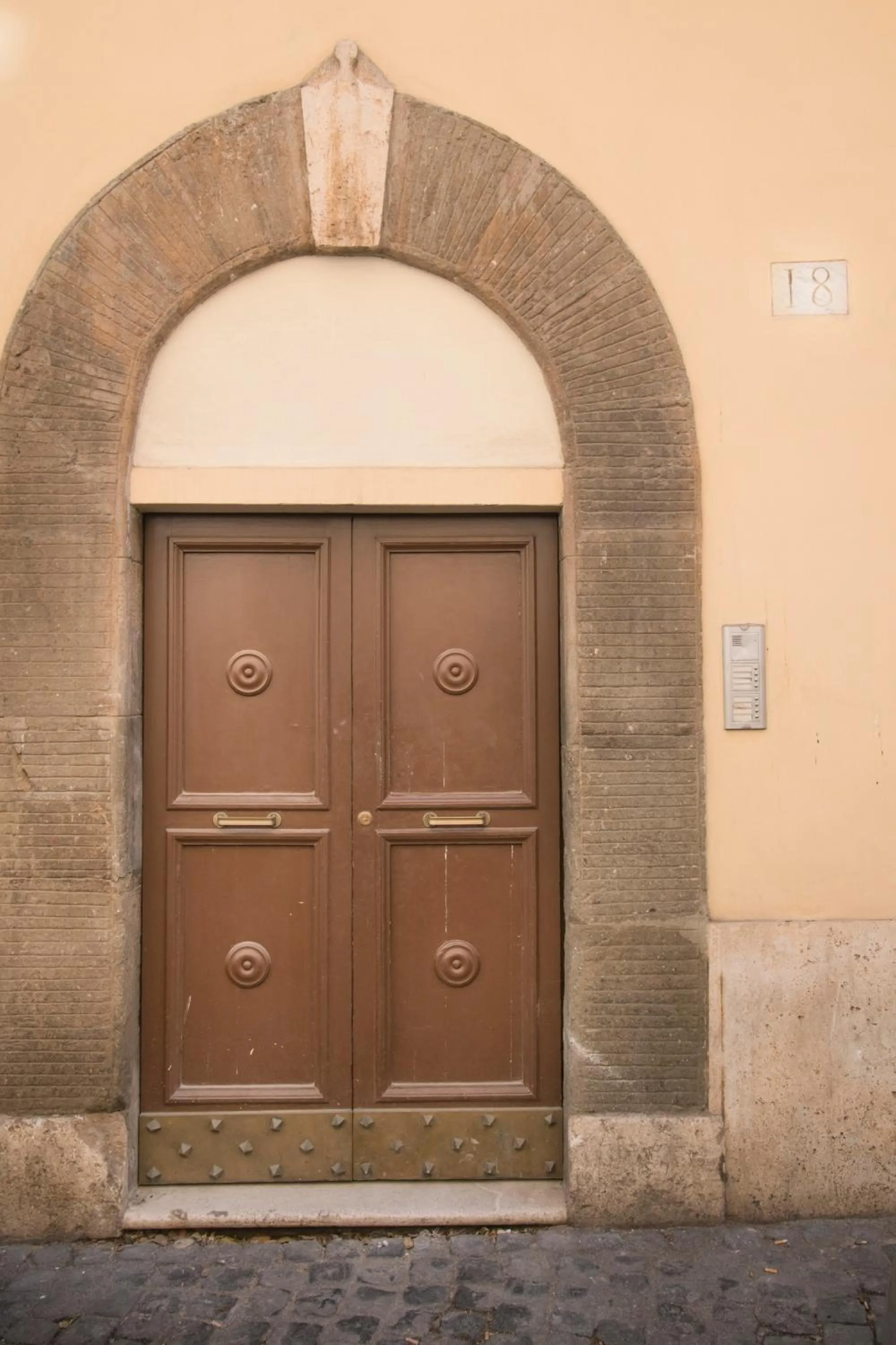 Property building in St. Peter Manor
