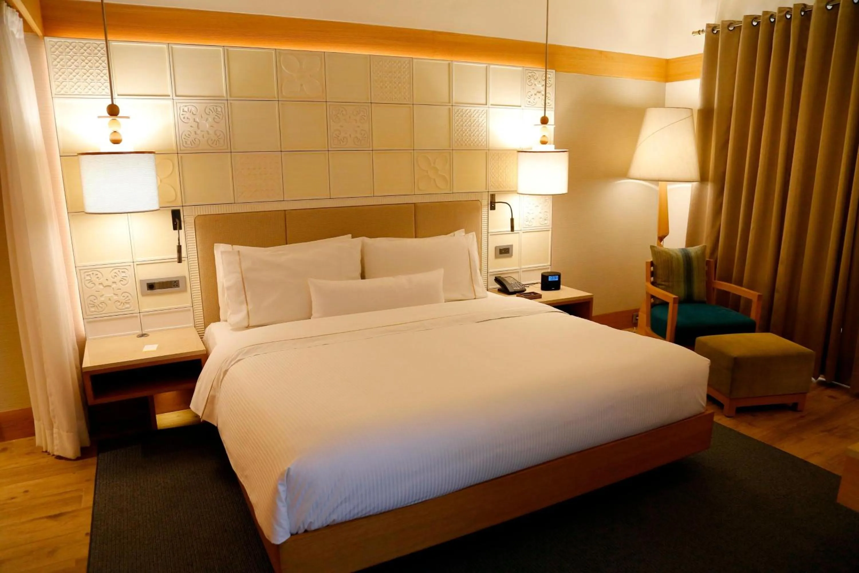 Other, Bed in The Westin Sohna Resort & Spa