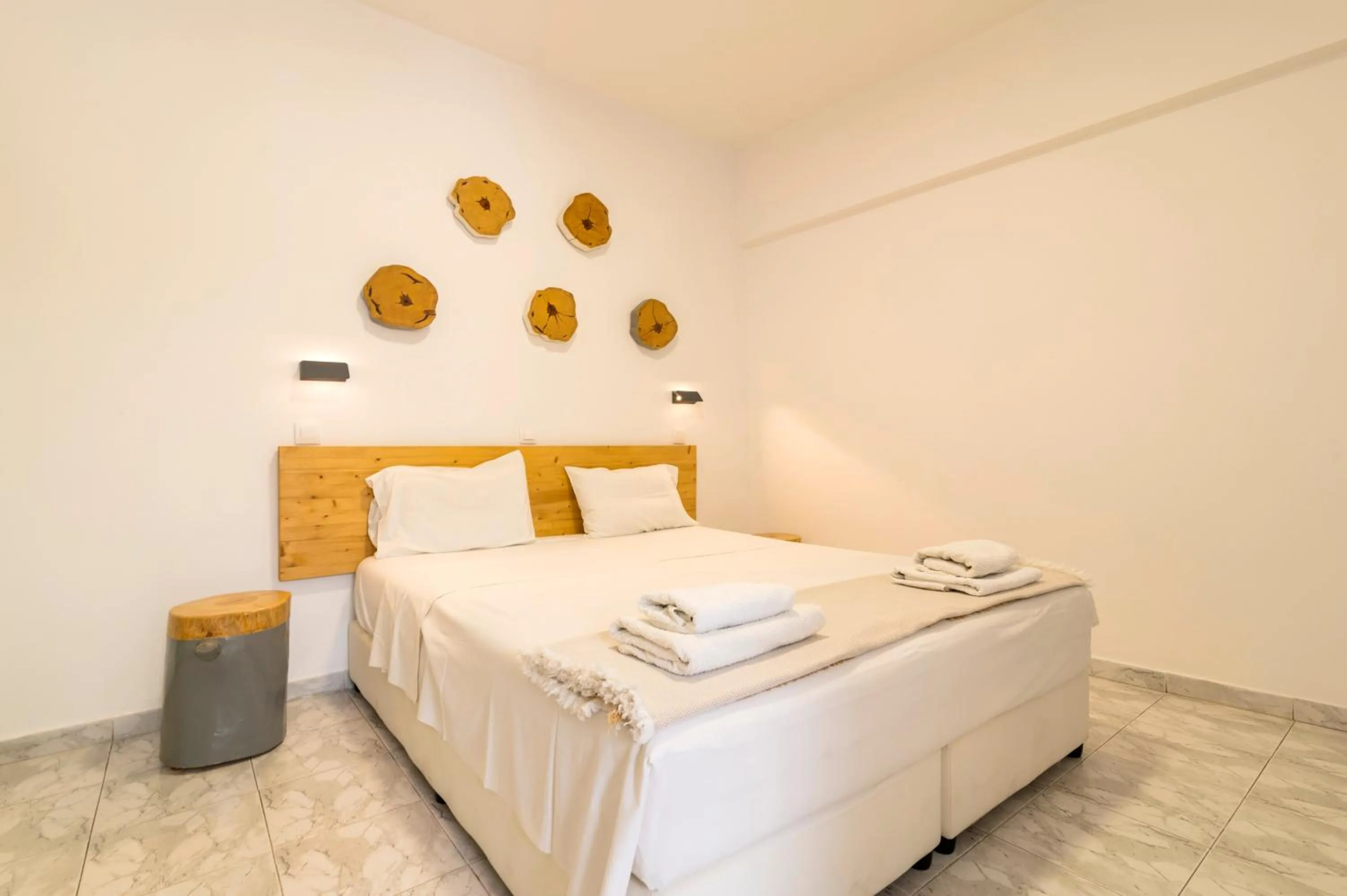 Bedroom, Bed in Lefka Hotel & Apartments