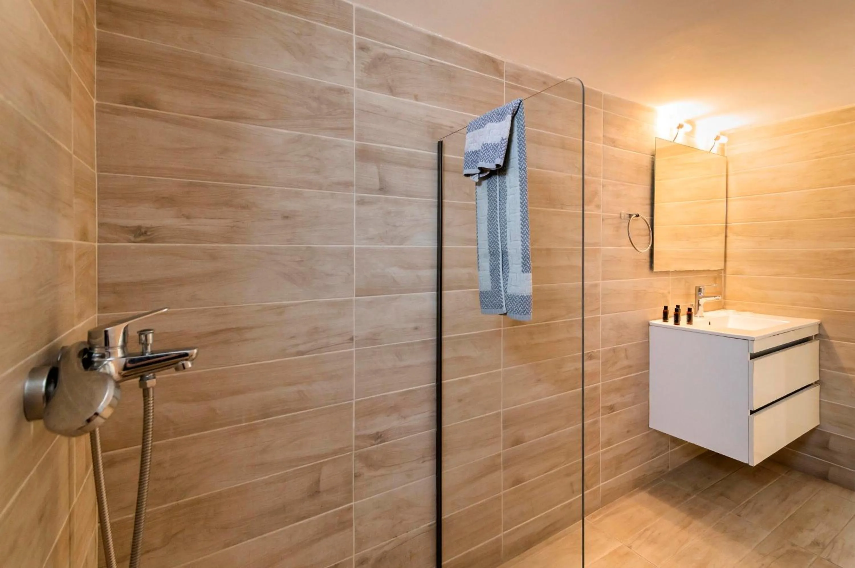 Shower in Lefka Hotel & Apartments
