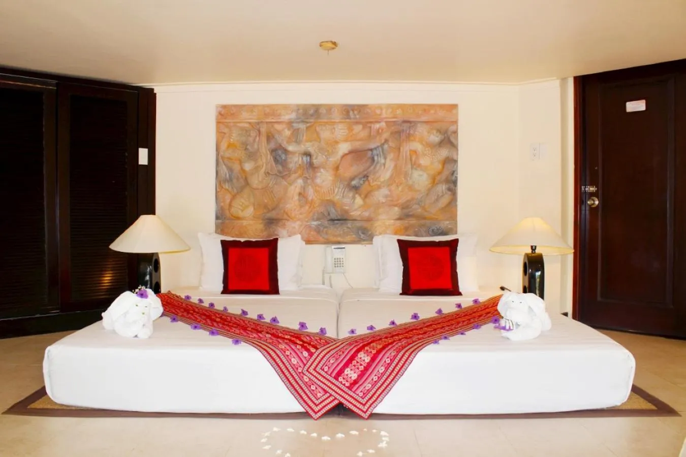Bed in Poshanu Boutique Resort