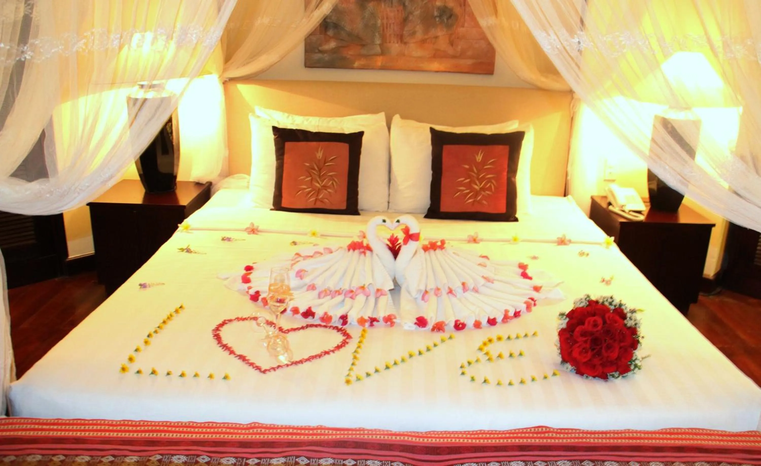 Bed in Poshanu Boutique Resort