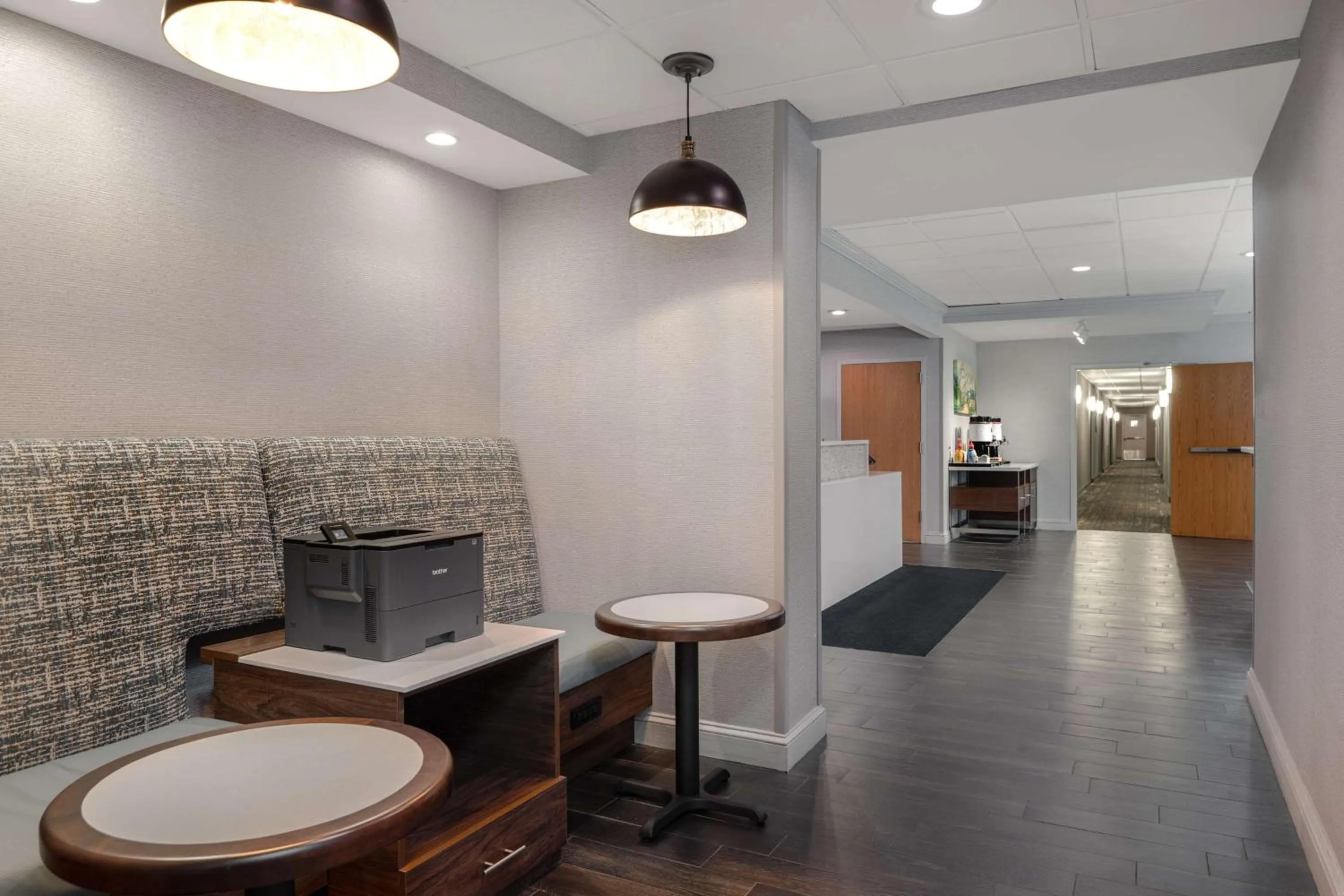 Business facilities in Hampton Inn Tallahassee-Central