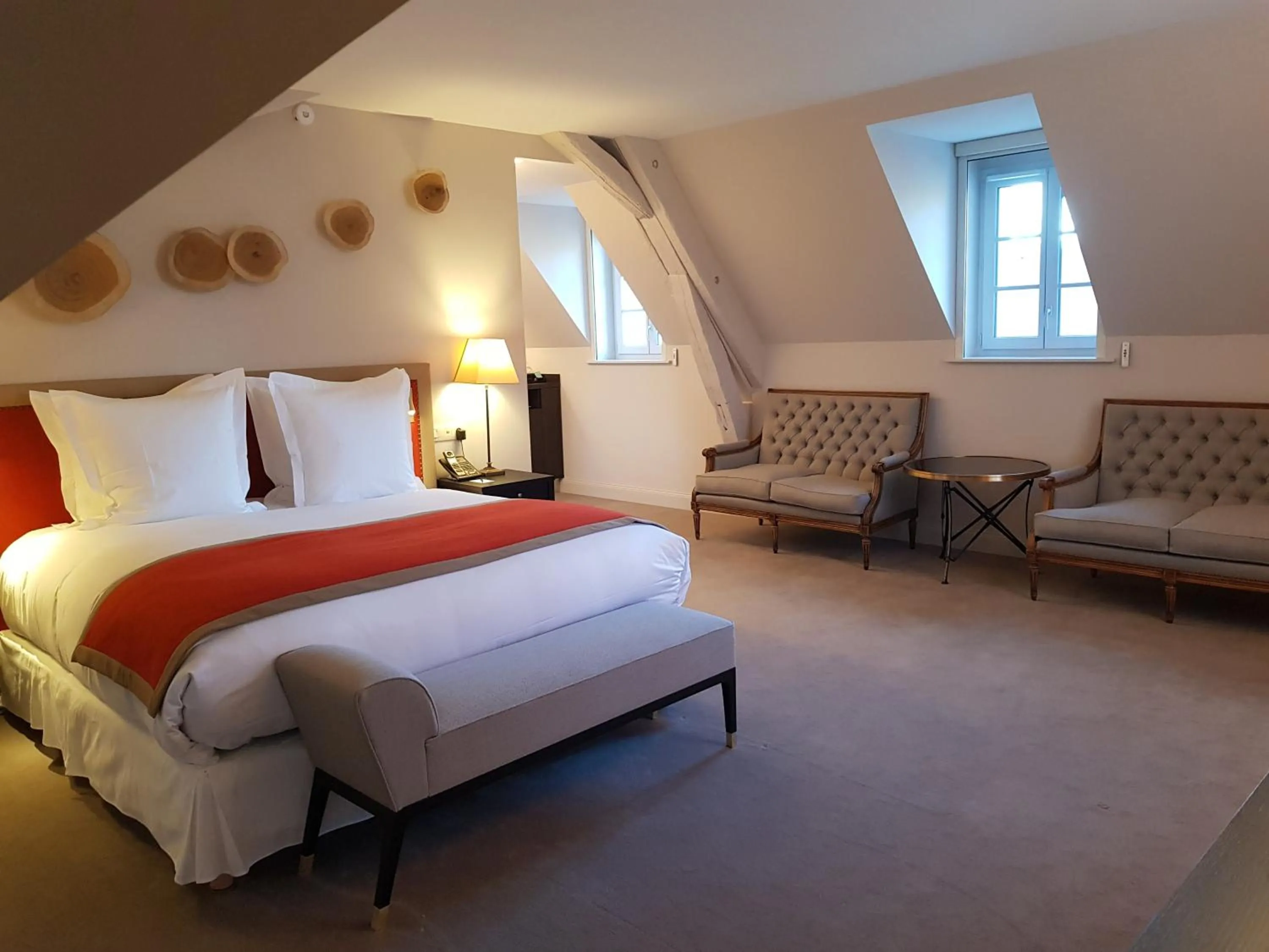 Bedroom, Bed in Château Saint-Jean, Relais & Châteaux