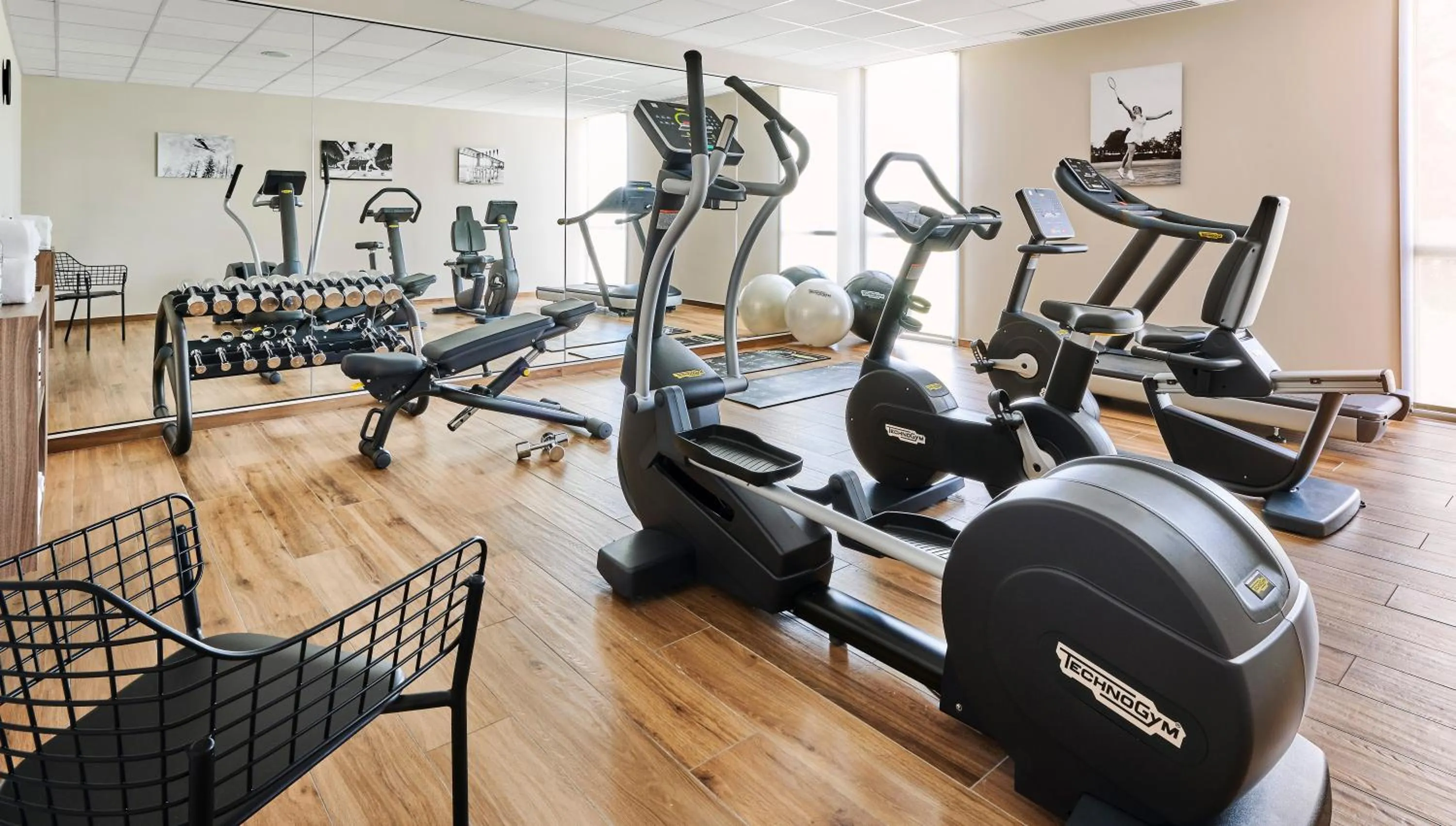 Fitness centre/facilities in Château Saint-Jean, Relais & Châteaux
